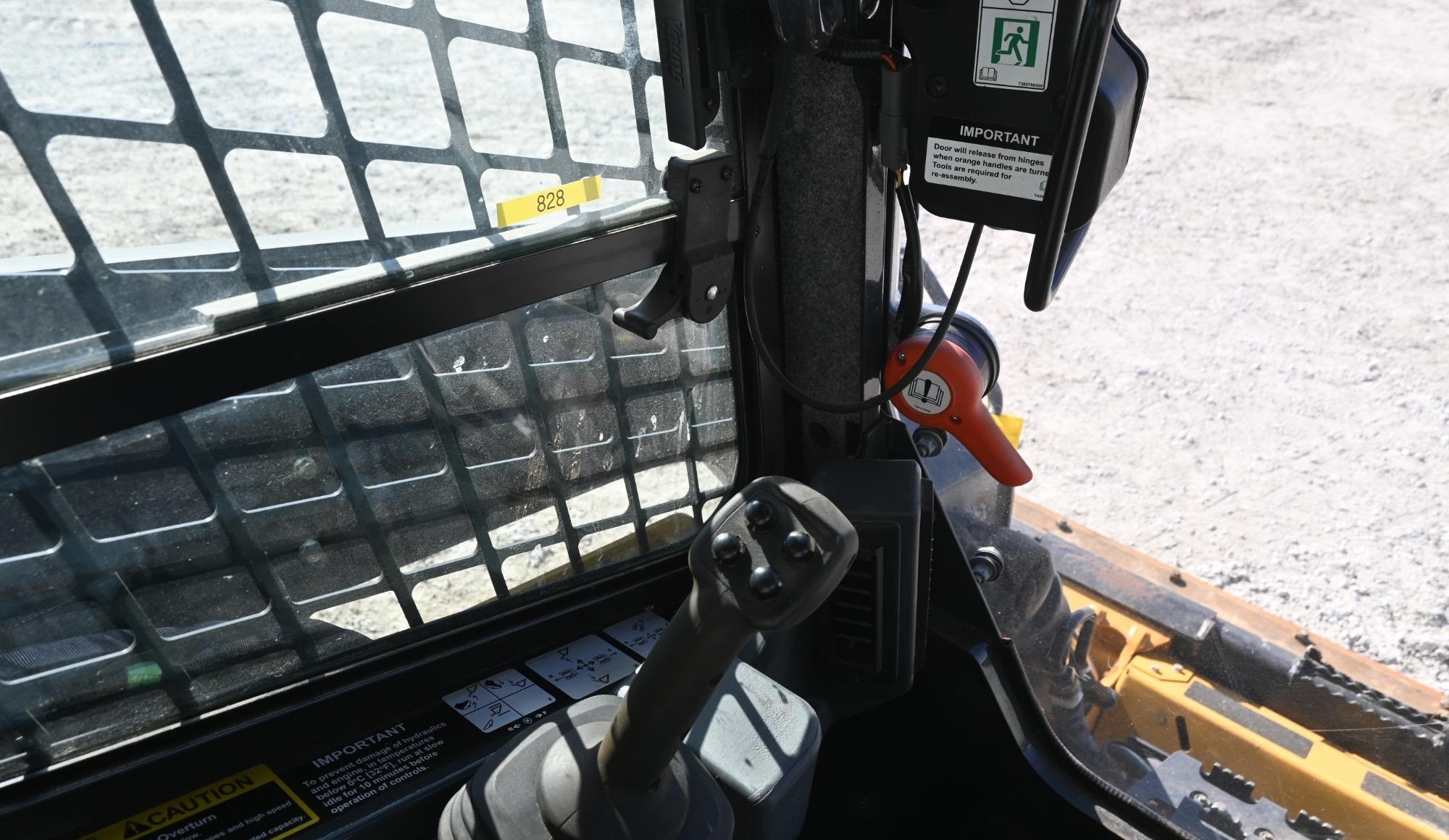 gallery 2022 John Deere 331G compact track loader