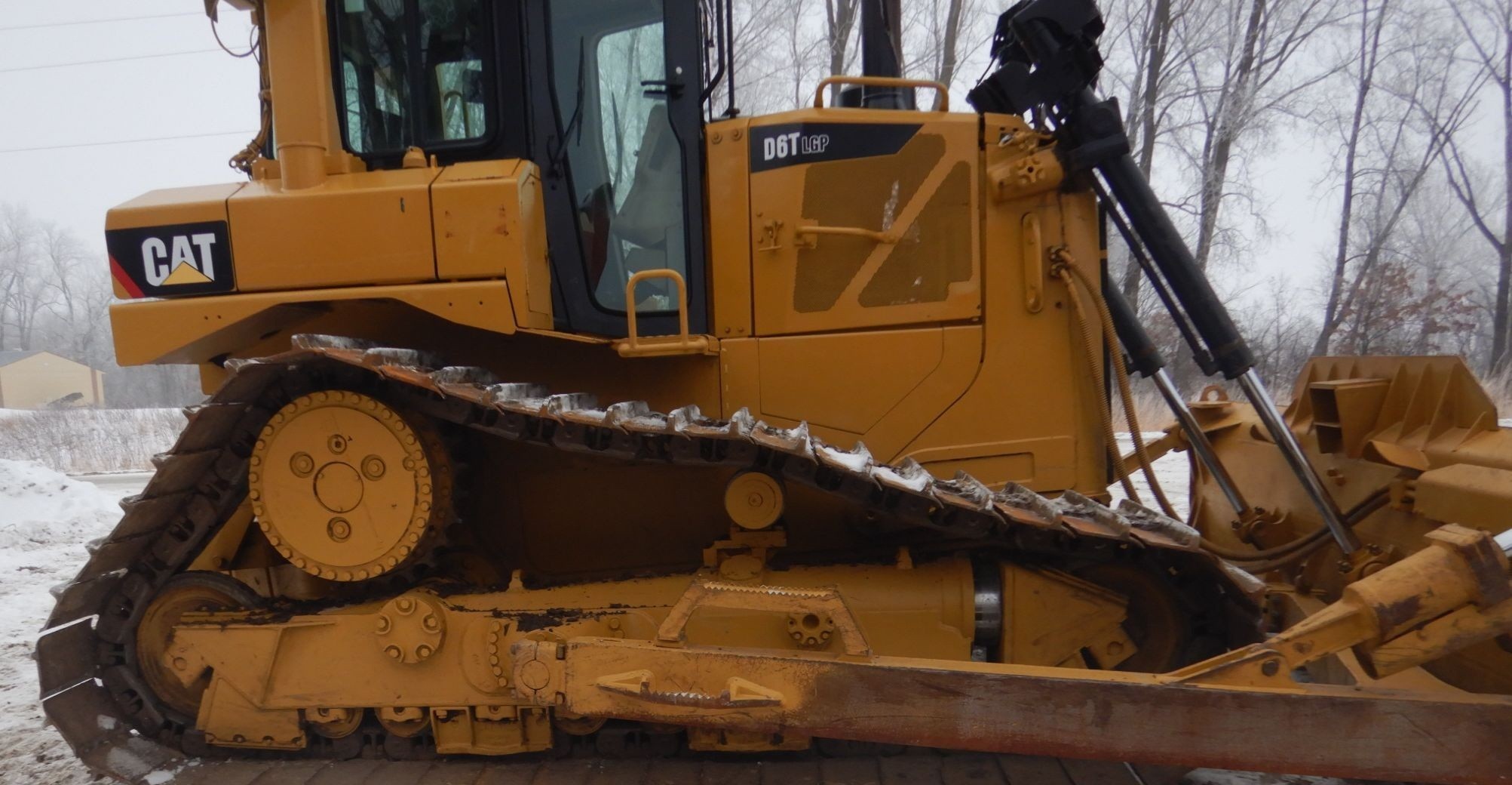 gallery Caterpillar D6T LGP dozer