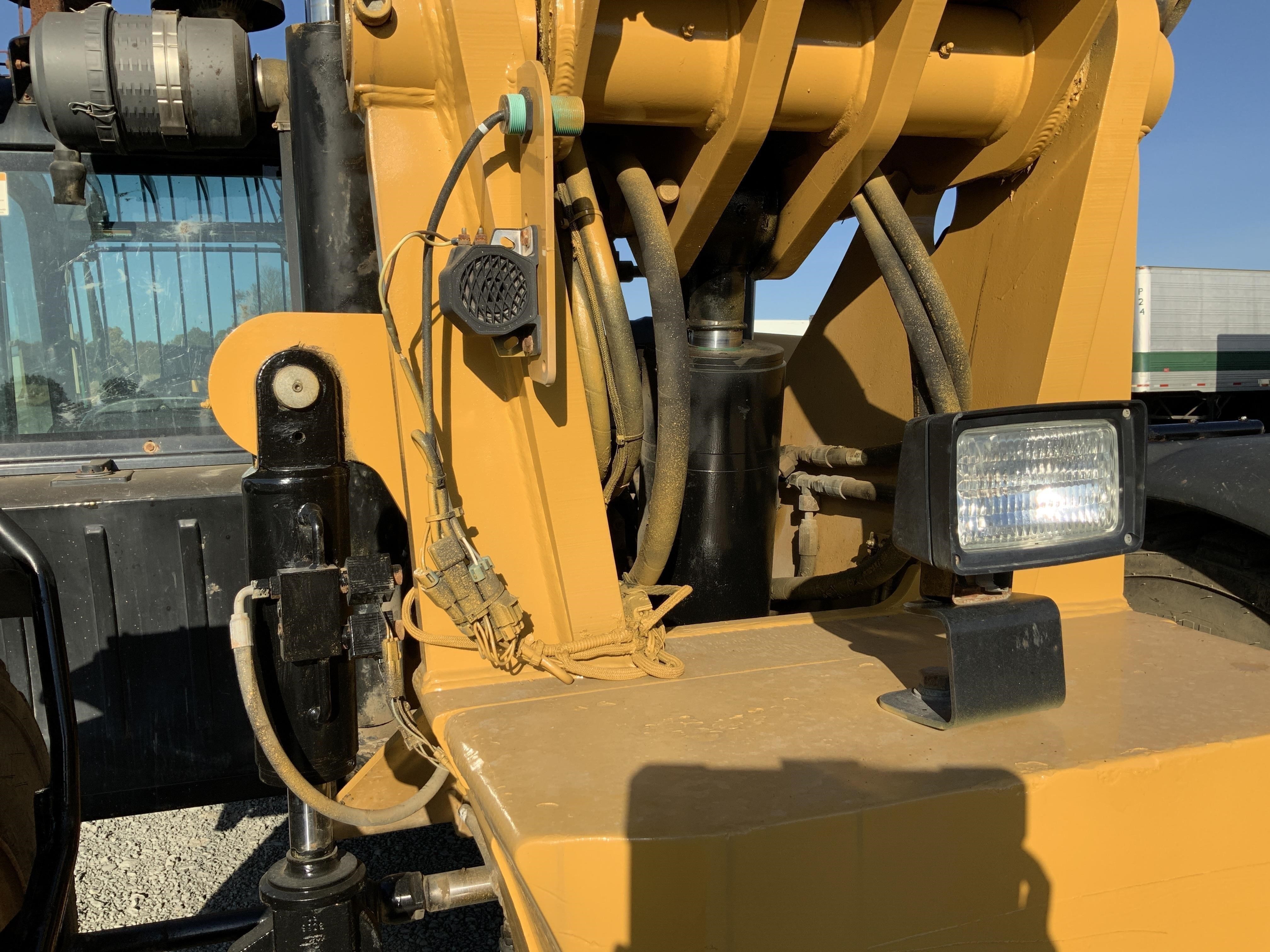 gallery 2013 Caterpillar TL1055C Telehandler
