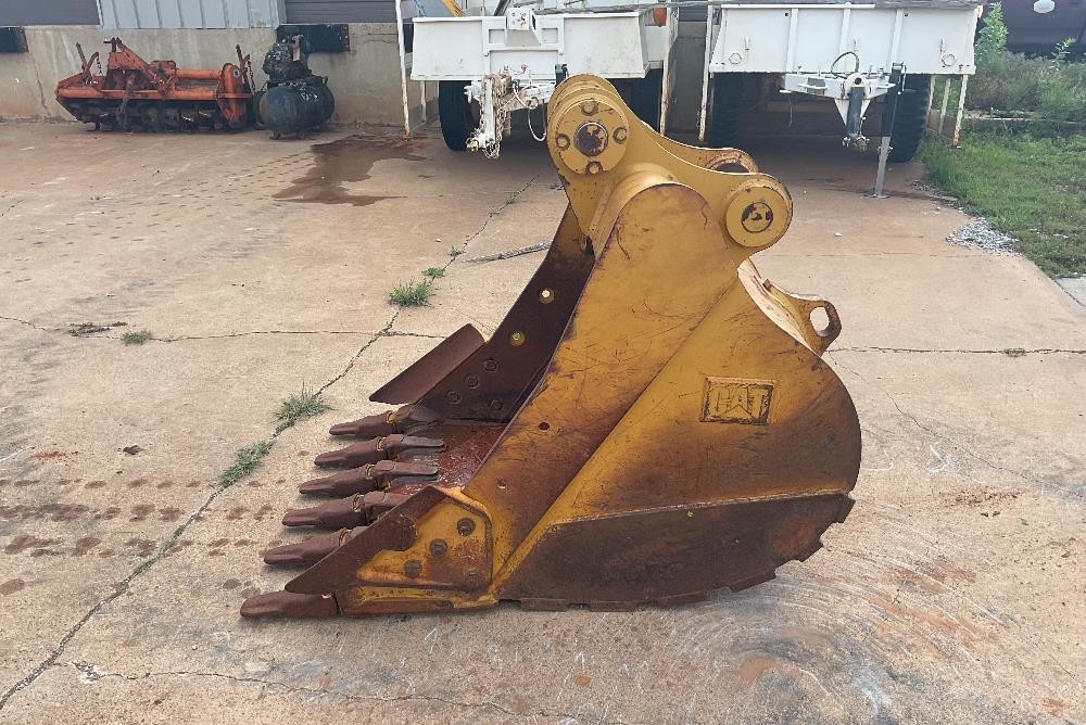 gallery 2011 Caterpillar M322D Wheeled Excavator