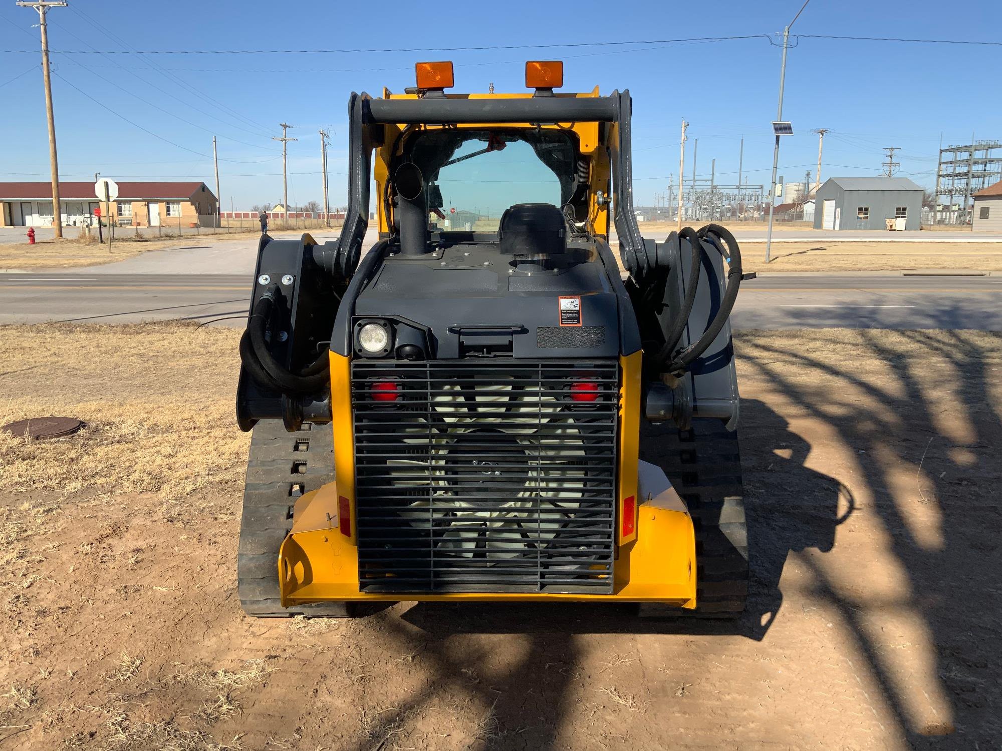 gallery 2021 John Deere 325G Skid Steer