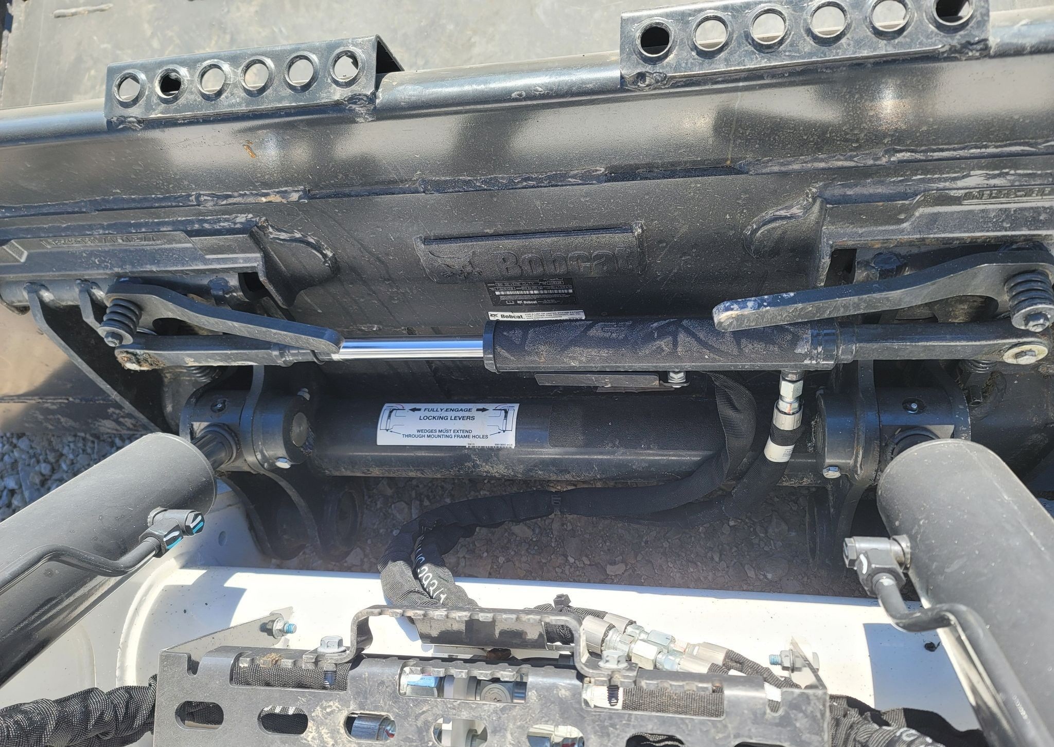gallery 2022 Bobcat T870 tracked skid steer loader