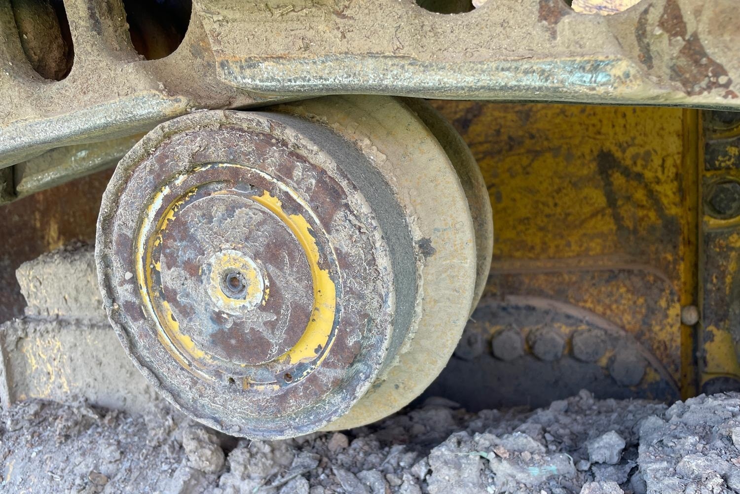 gallery 2007 John Deere 850J LT Dozer WMulti-Shank Ripper