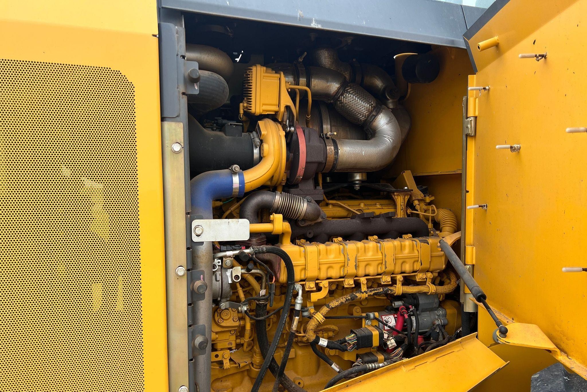 gallery 2014 John Deere 544K wheel loader