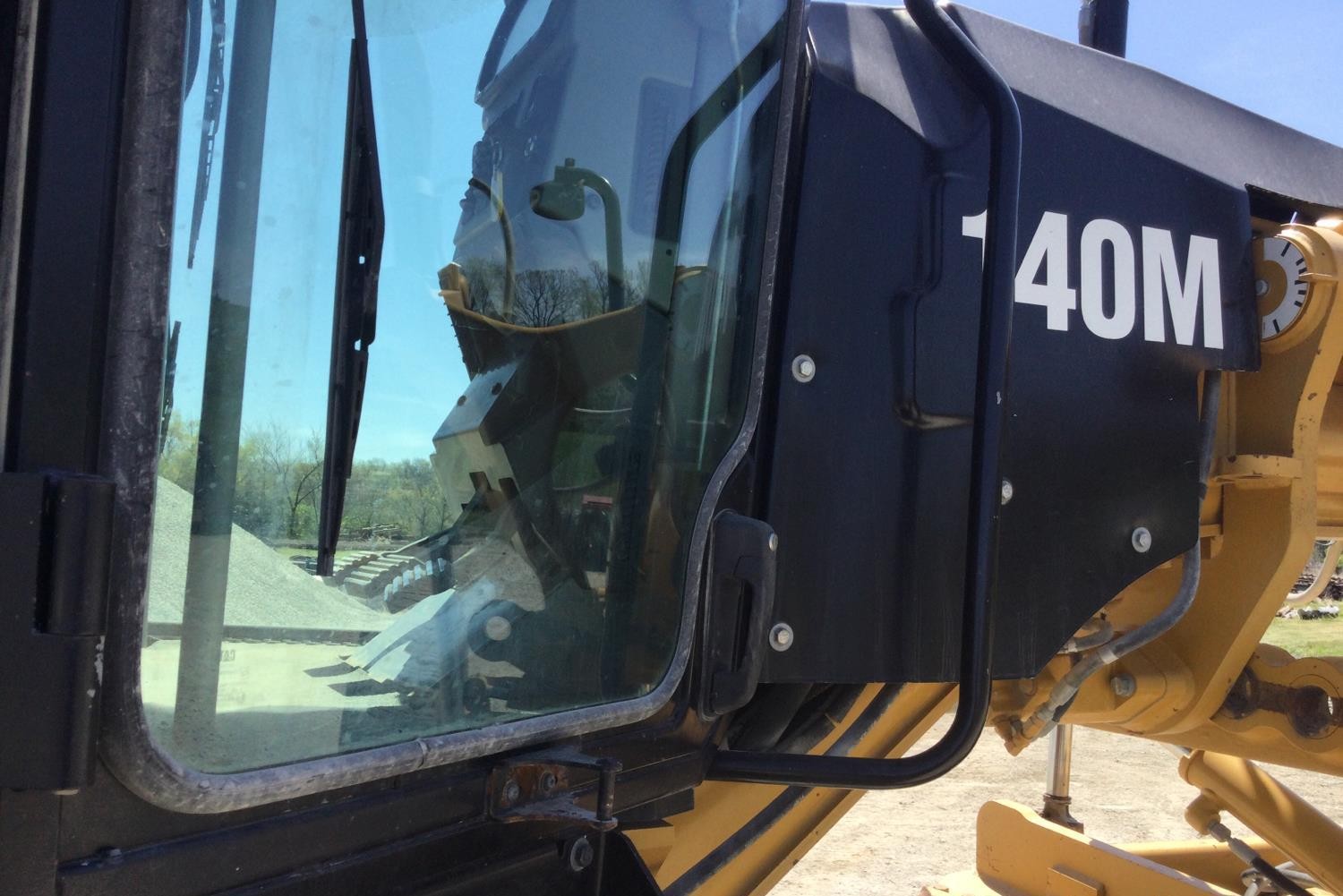 gallery 2011 Caterpillar 140M VHP Grader