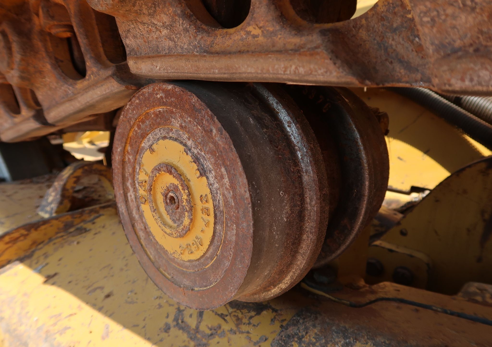 gallery 2014 Caterpillar D6K2 XL dozer