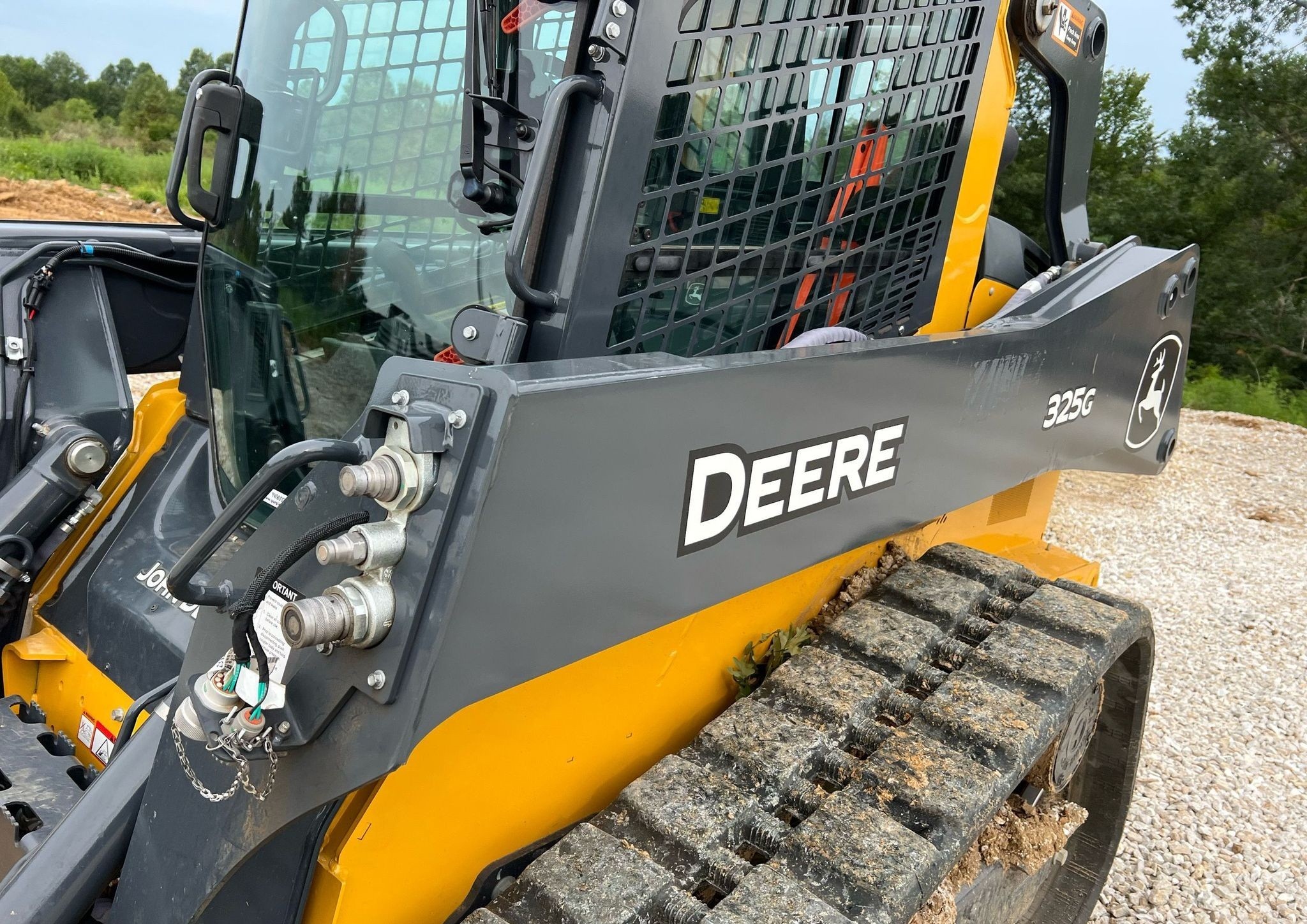 gallery 2022 John Deere 325G tracked skid steer loader