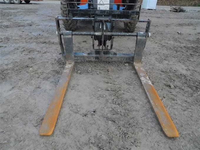 gallery 2015 JLG G12-55A 4x4x4 Telehandler