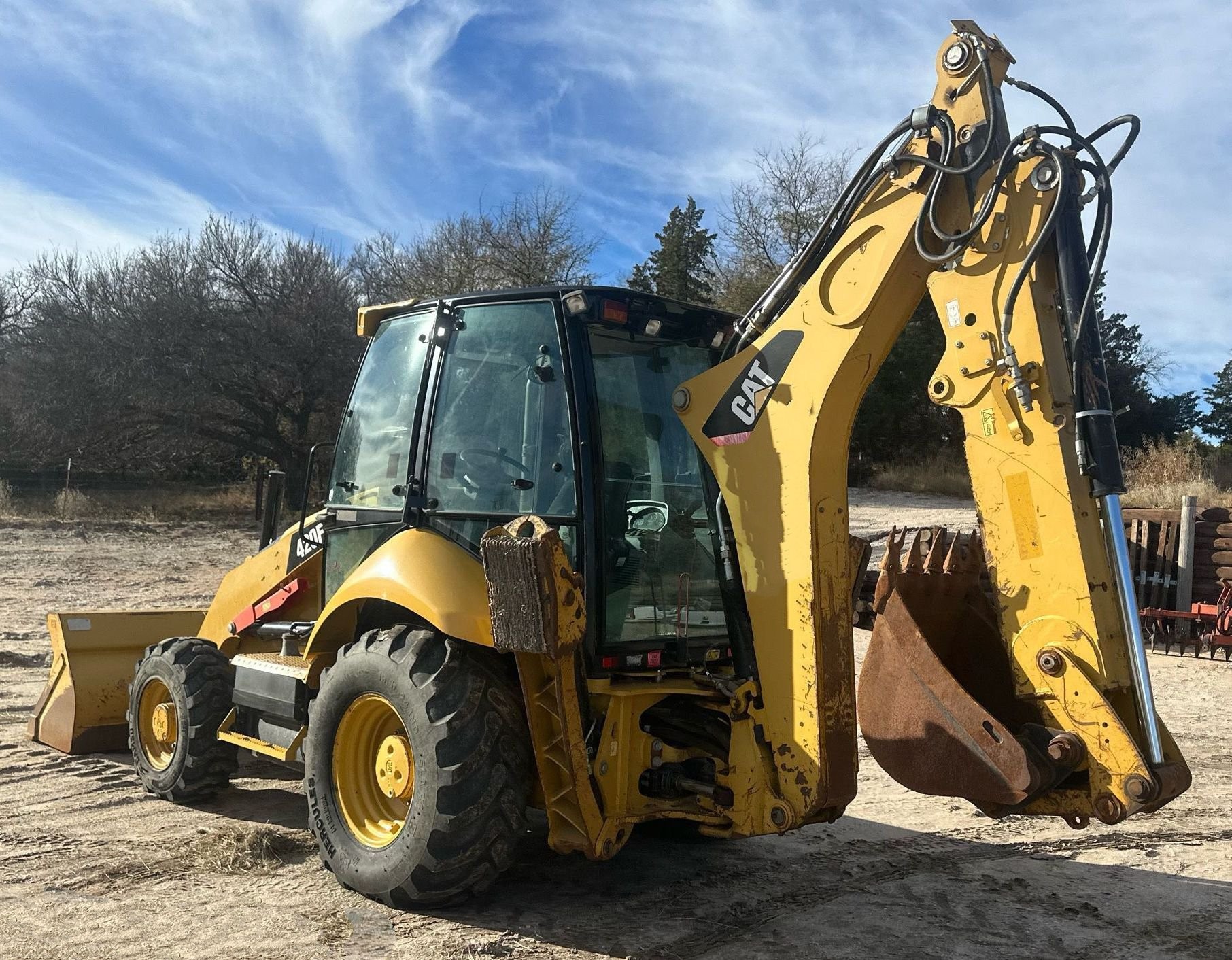 gallery 2015 Caterpillar 420F backhoe