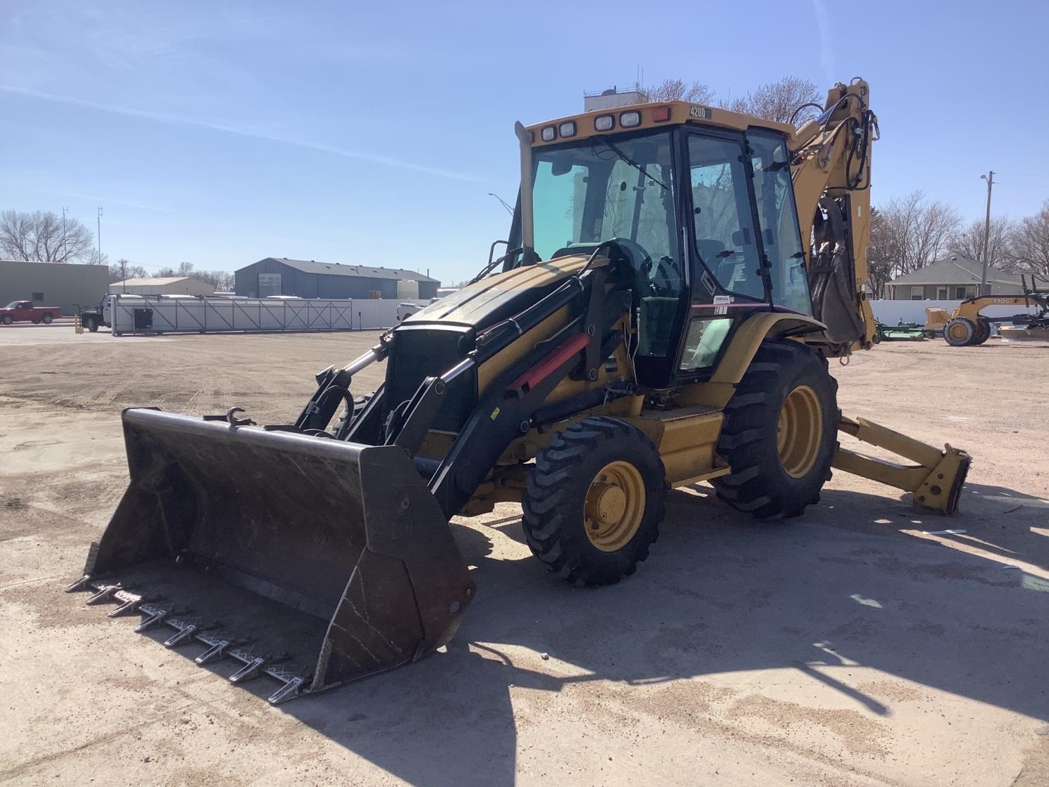 gallery 2005 Caterpillar 420D 4x4 Loader Backhoe W4-IN-1 Bucket & Extend