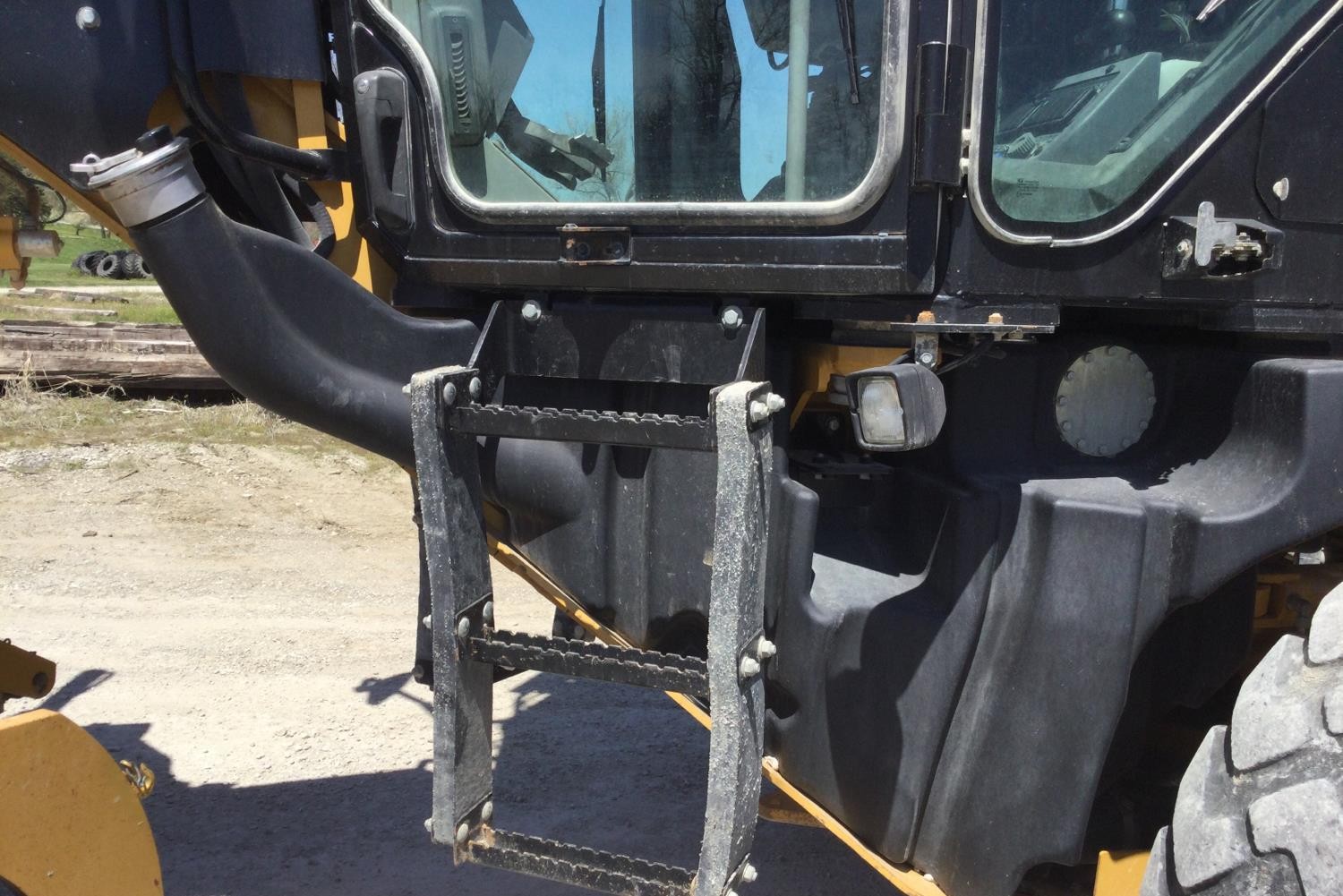 gallery 2011 Caterpillar 140M VHP Grader