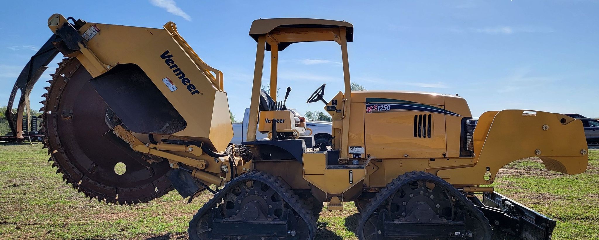 gallery 2013 Vermeer RTX1250 rock saw