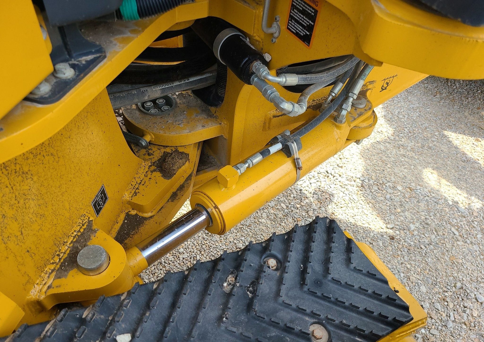 gallery 2016 John Deere 770G motor grader