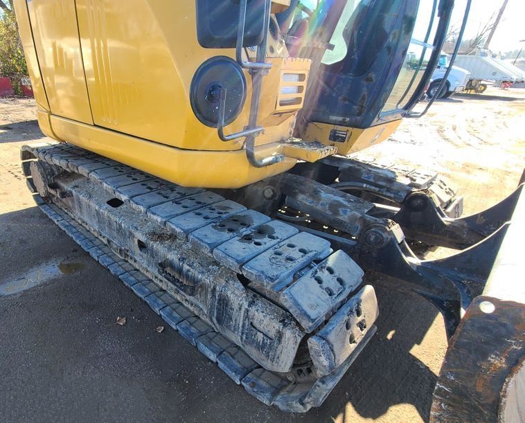 gallery 2014 John Deere 135G excavator