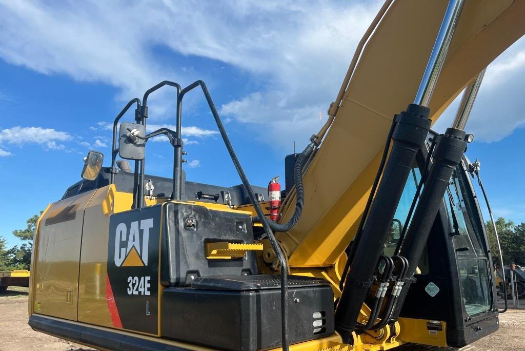 gallery 2013 Caterpillar 324EL Excavator