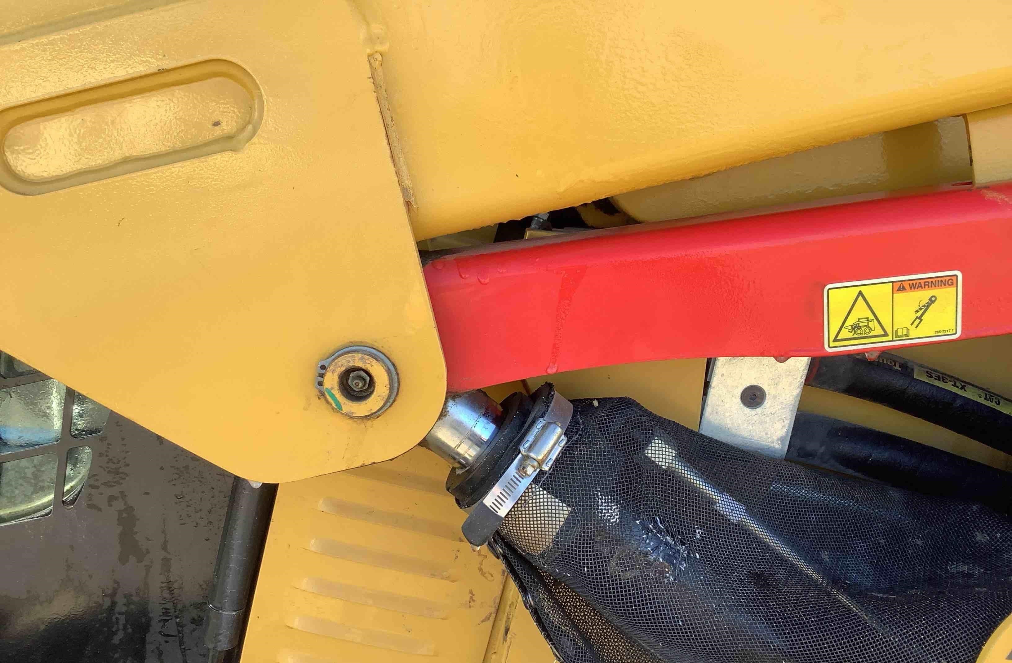 gallery 2019 Caterpillar 299D2 XHP Compact Track Loader