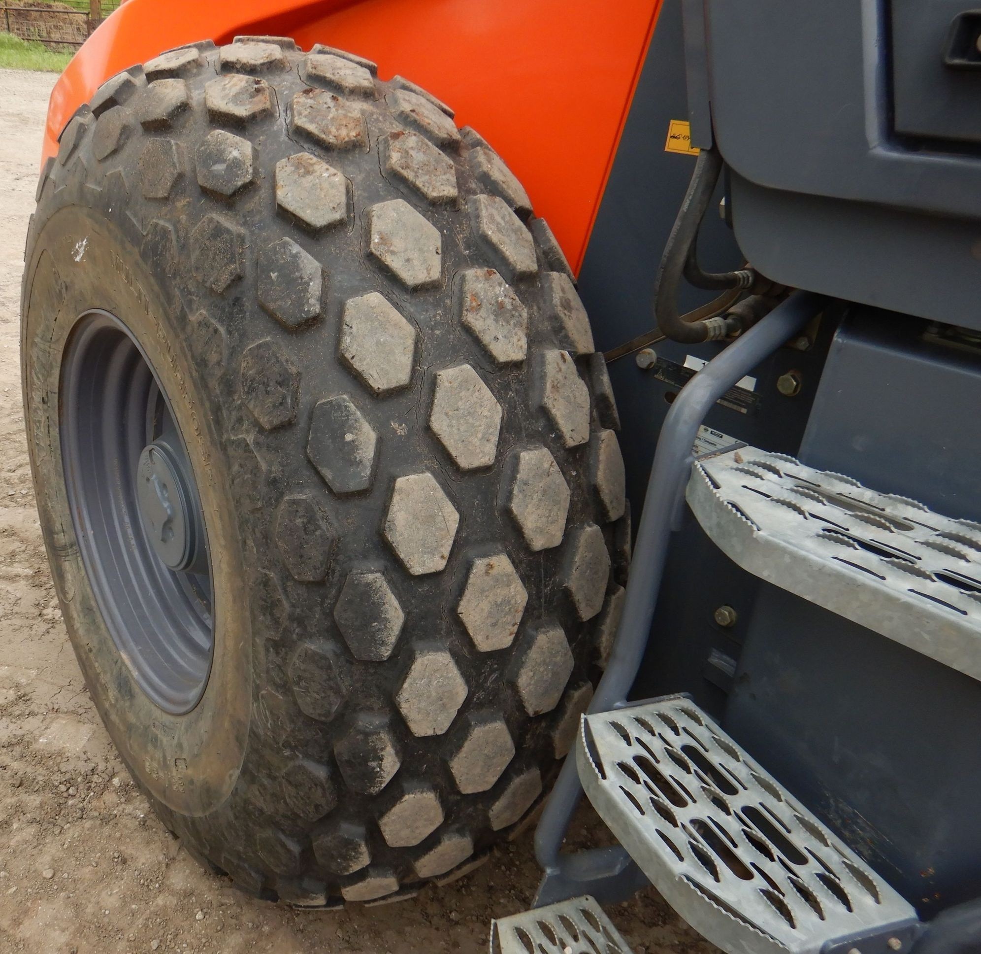 gallery 2016 Hamm H11I vibratory roller