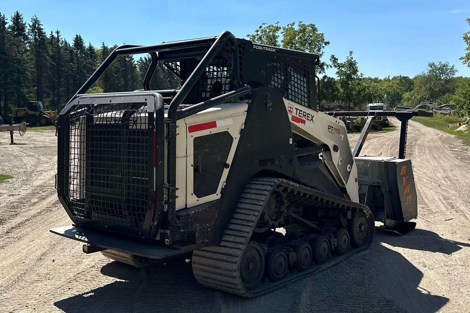 gallery 2015 Terex PT-110 tracked skid steer loader