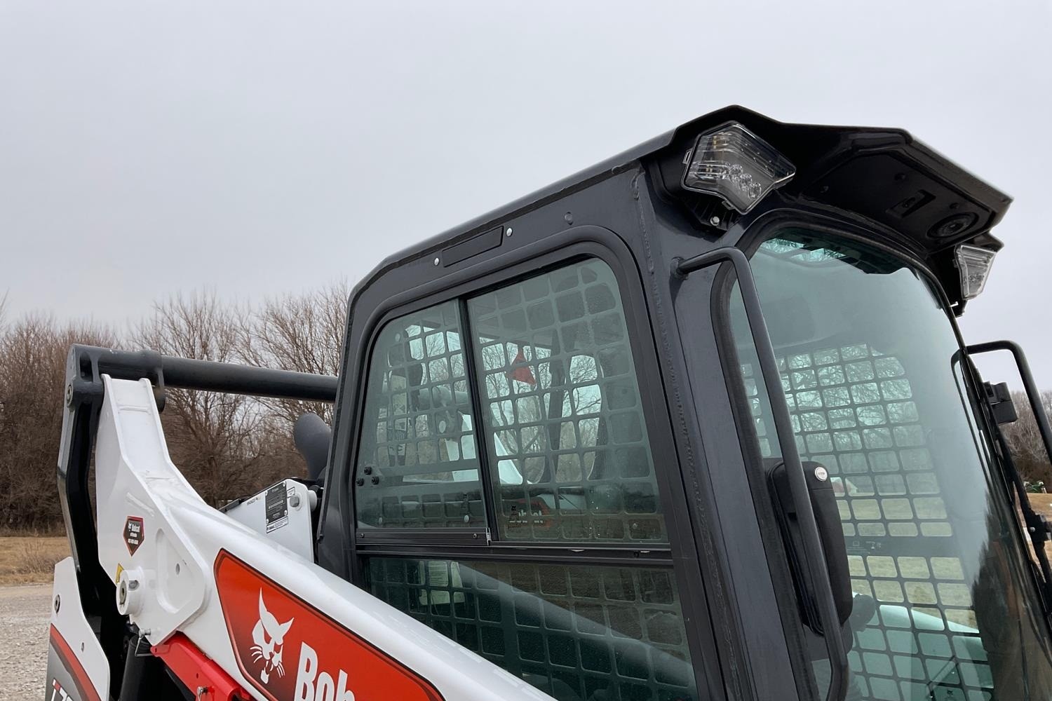 gallery 2021 Bobcat T76 R-Series Compact Track Loader