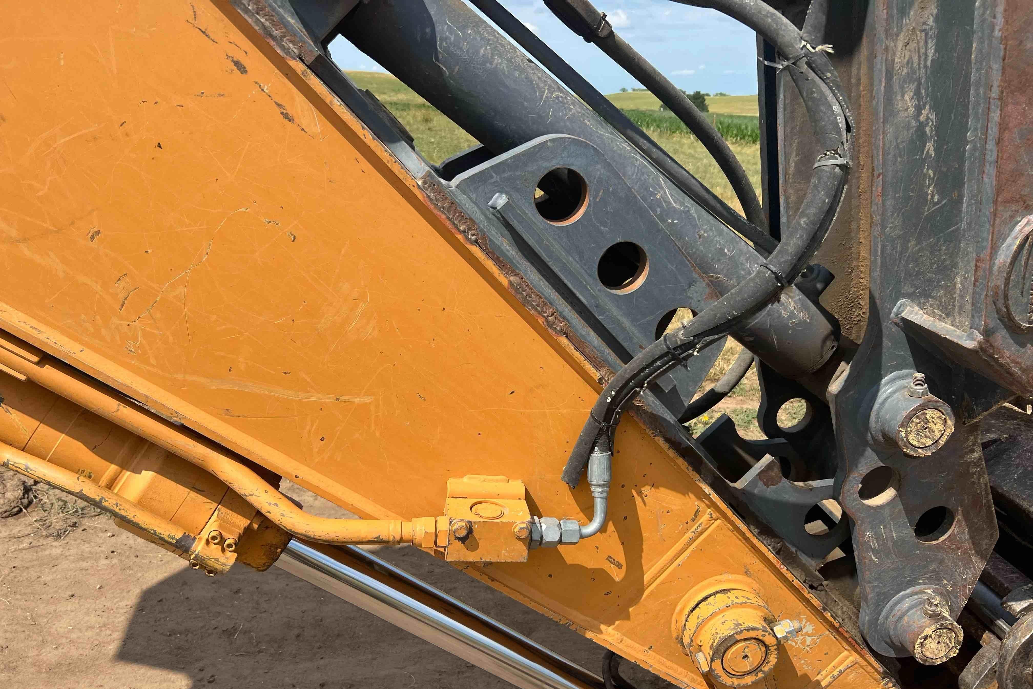 gallery 2012 Case CX210B Excavator