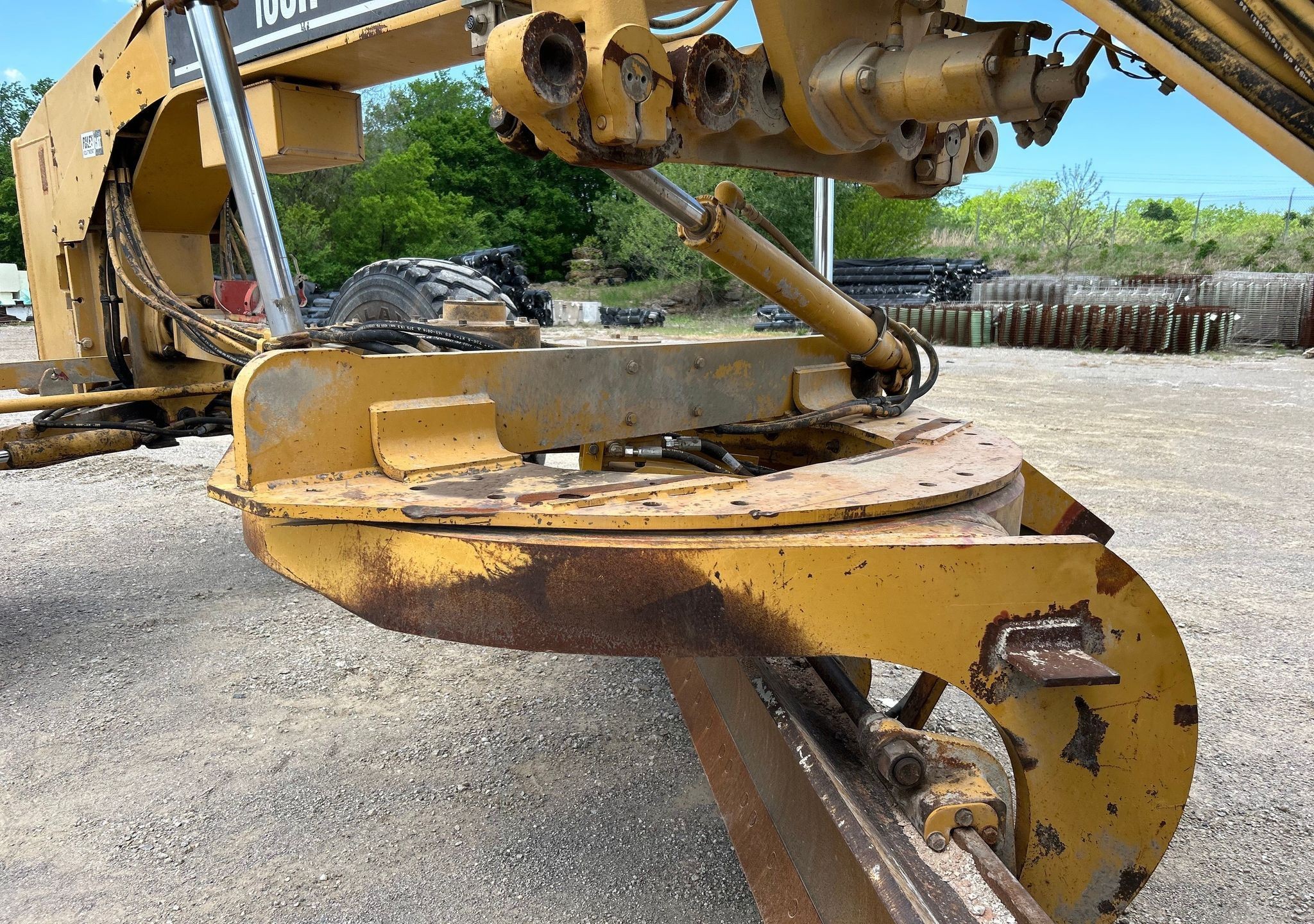 gallery 2006 Caterpillar 160H VHP Plus motor grader