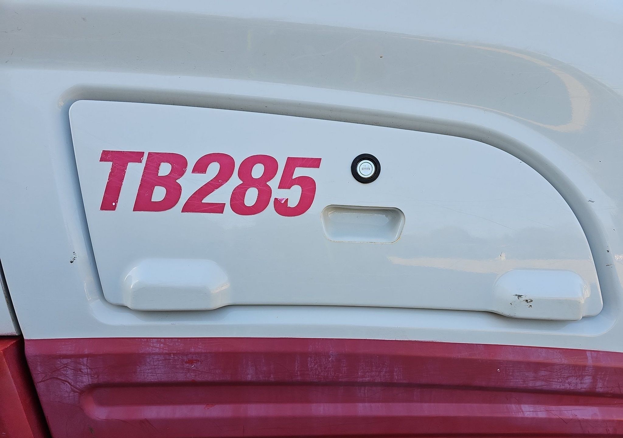 gallery 2013 Takeuchi TB285 mini excavator