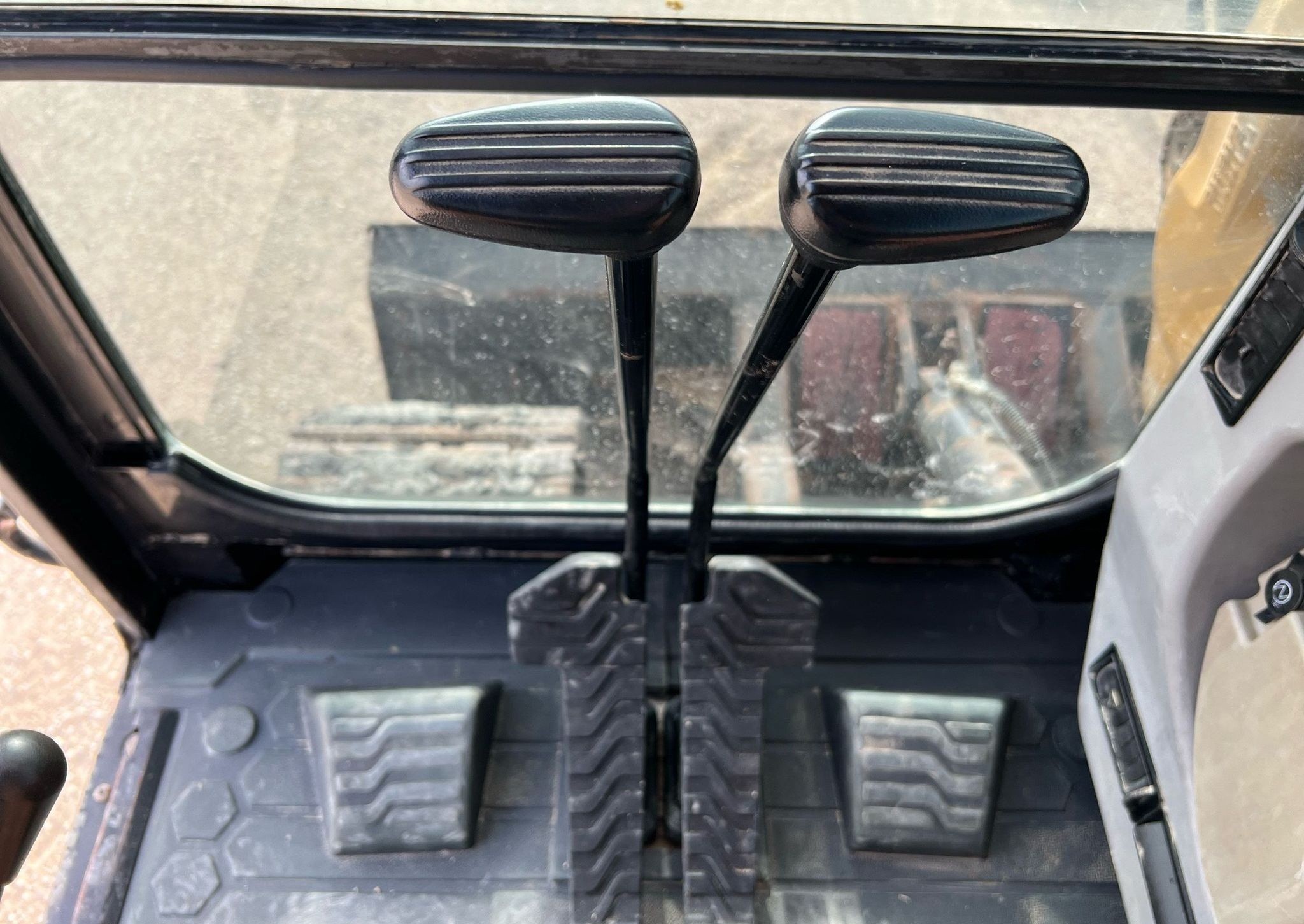 gallery 2016 Caterpillar 308E2 CR mini excavator