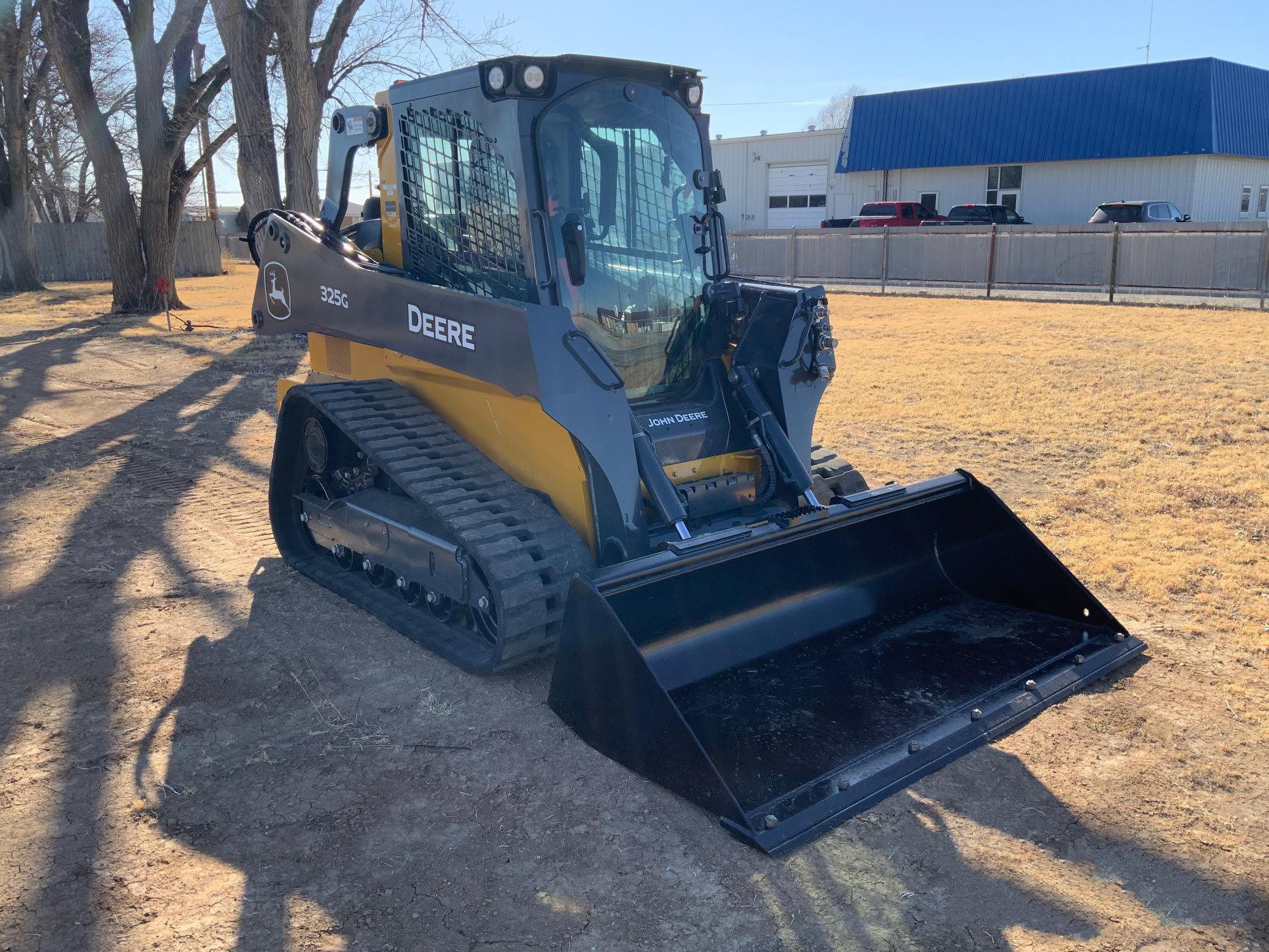 gallery 2021 John Deere 325G Skid Steer