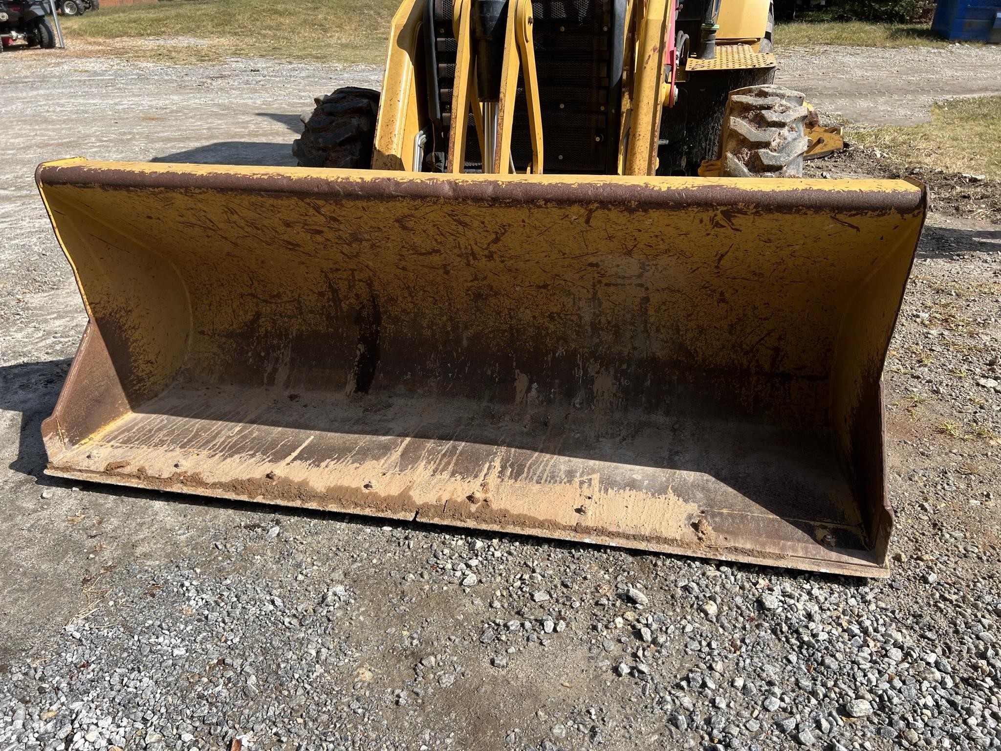gallery 2015 CAT 420F2 BACKHOE