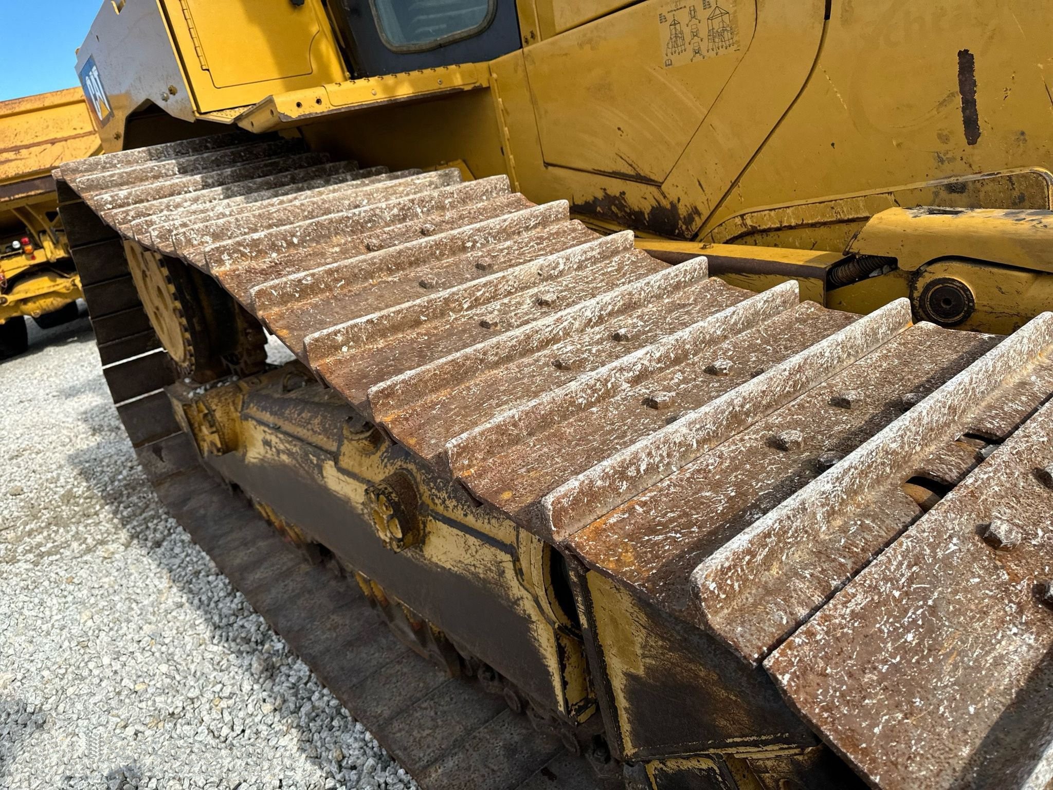 gallery 2014 Caterpillar D6T LGP dozer