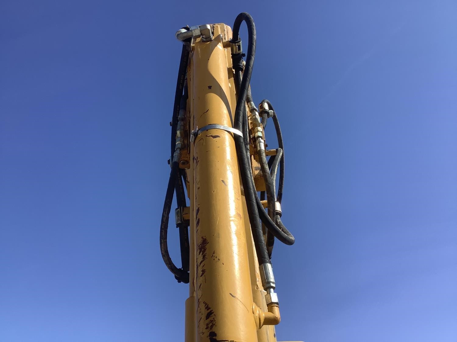 gallery 2005 Caterpillar 420D 4x4 Loader Backhoe W4-IN-1 Bucket & Extend