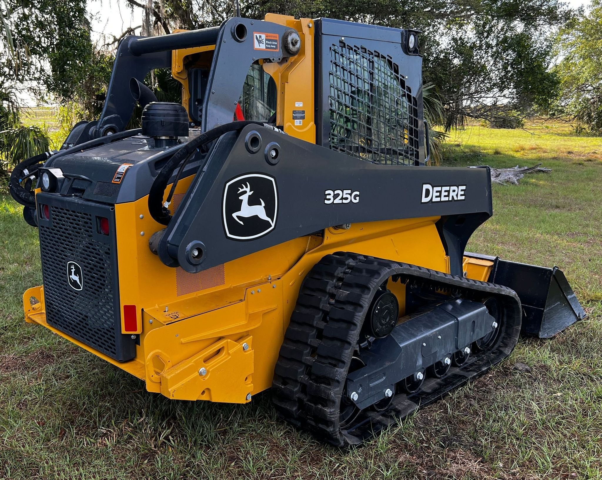 gallery 2022 John Deere 325G tracked skid steer