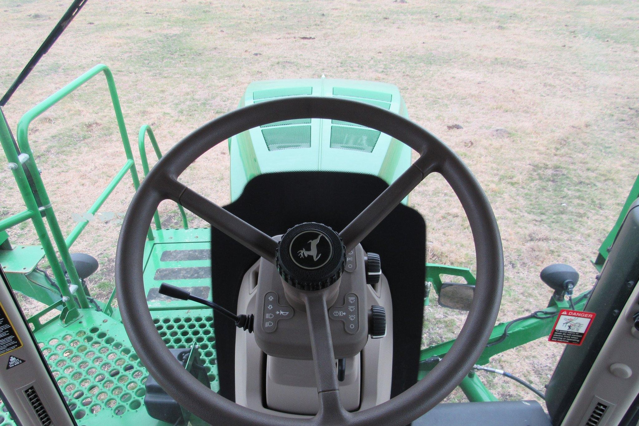 gallery 2014 John Deere R4038 self-propelled sprayer