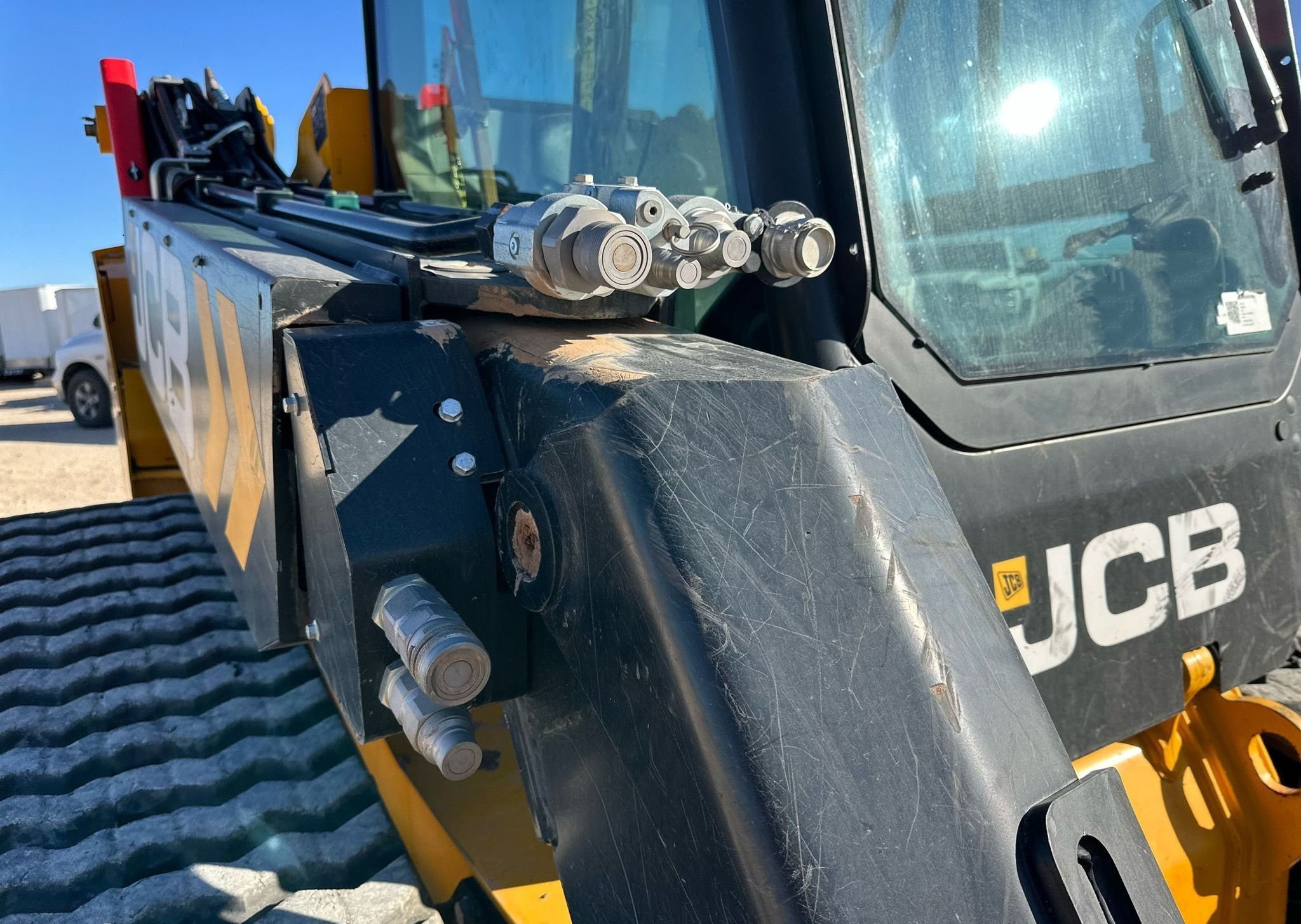 gallery 2022 JCB 3TS-8T tracked skid steer loader