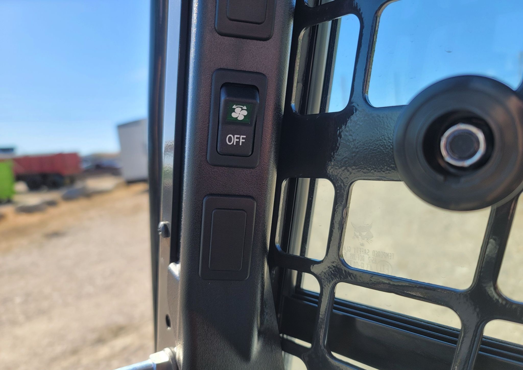 gallery 2022 Bobcat T870 tracked skid steer loader