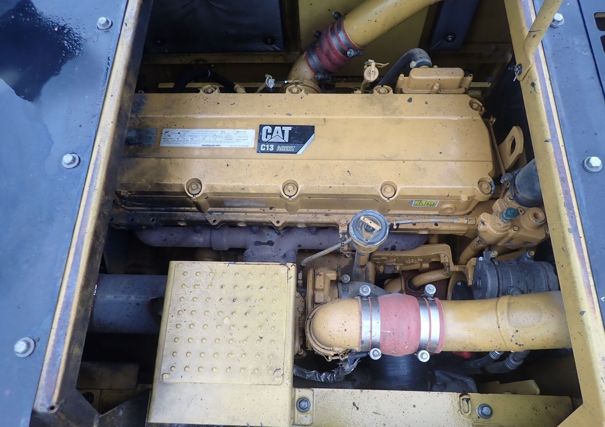 gallery 2011 Caterpillar 345D L excavator