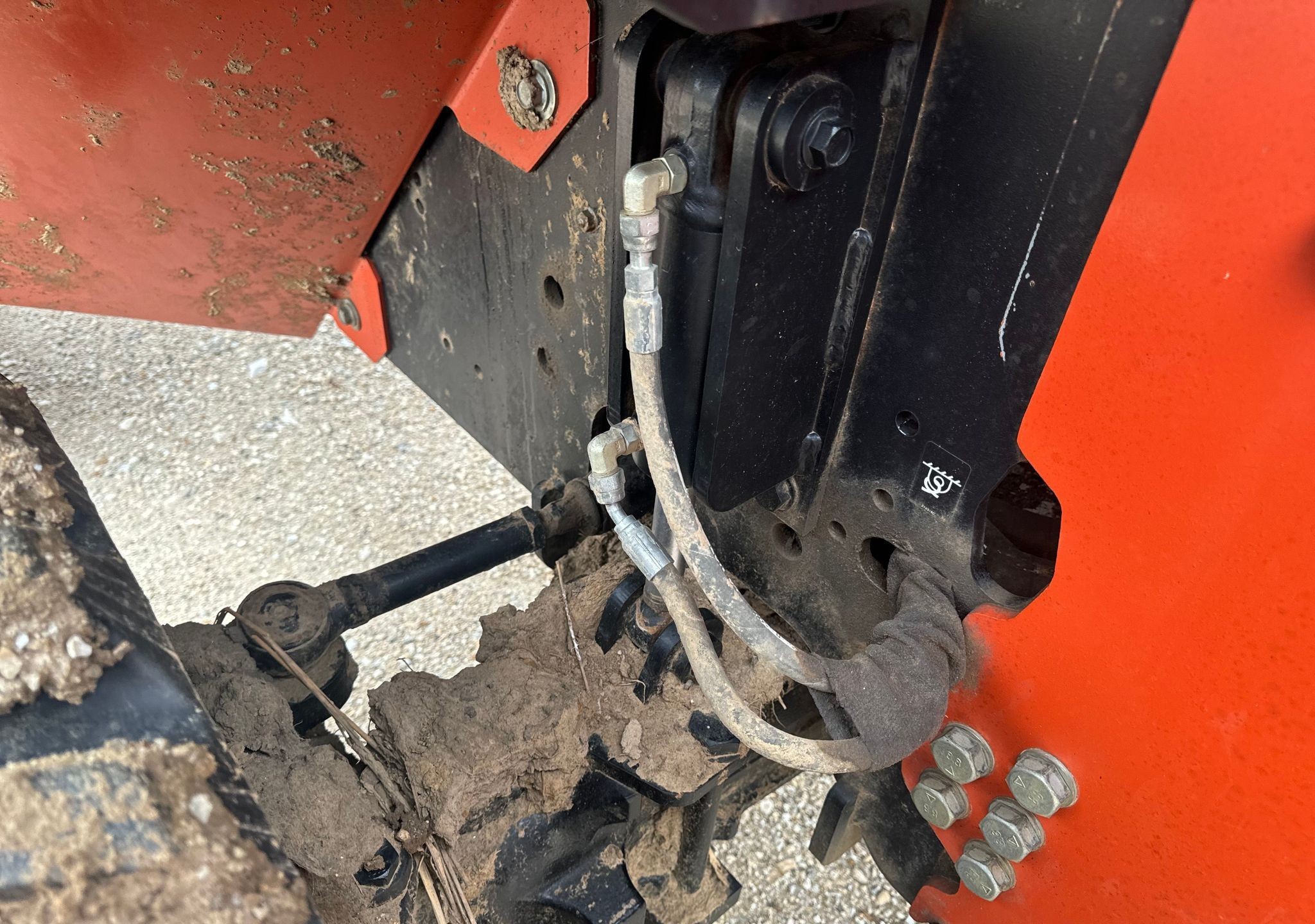 gallery 2013 Ditch Witch RT120 Quad trencher