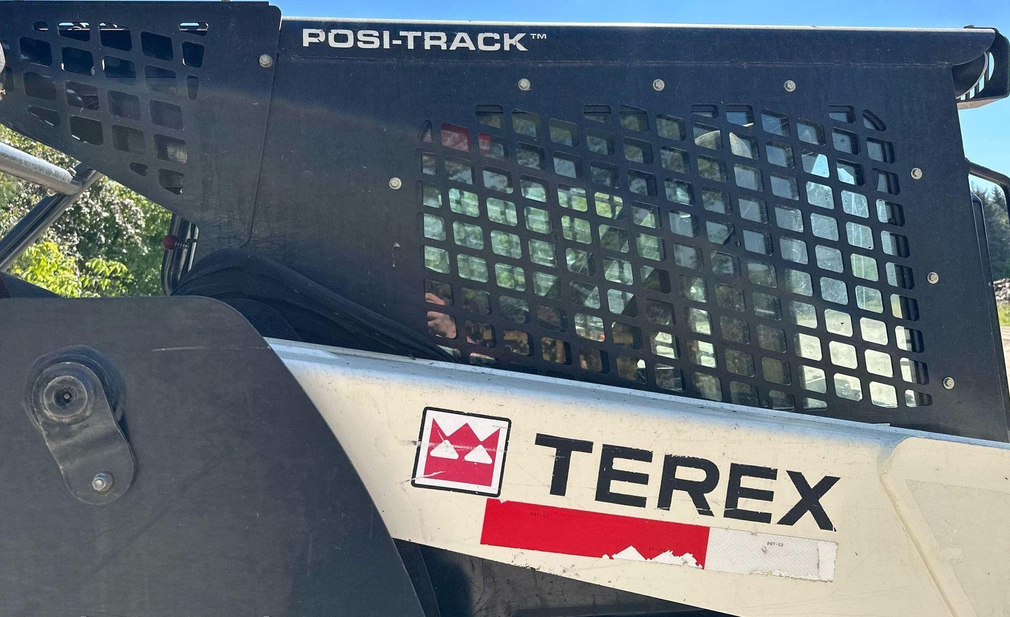 gallery 2015 Terex PT-110 tracked skid steer loader