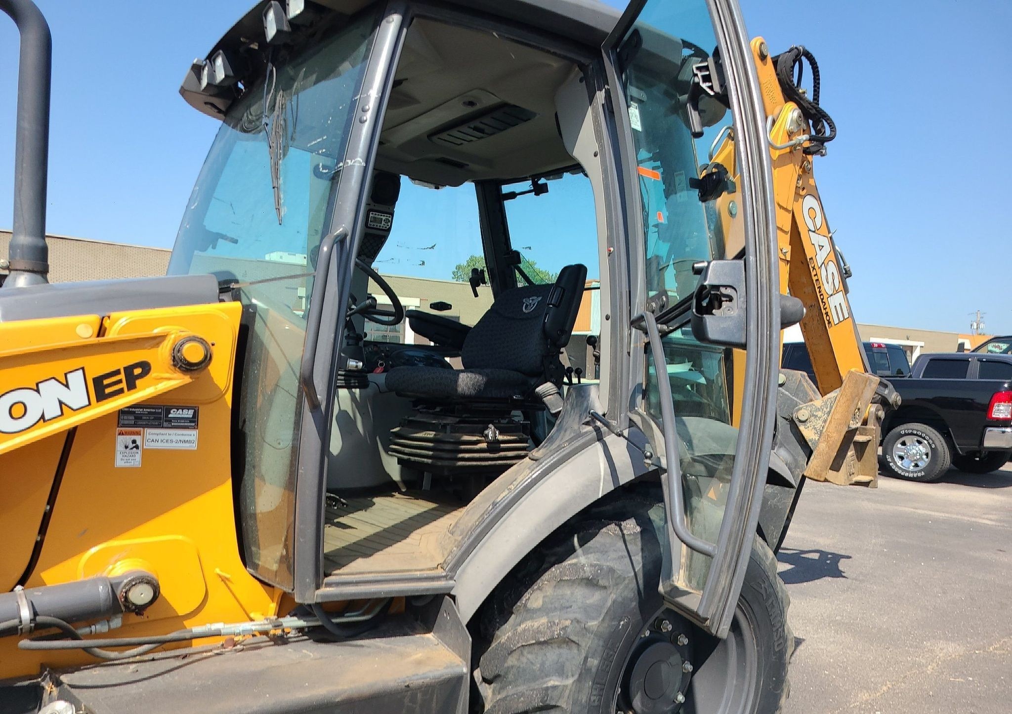 gallery 2018 Case 580N EP backhoe