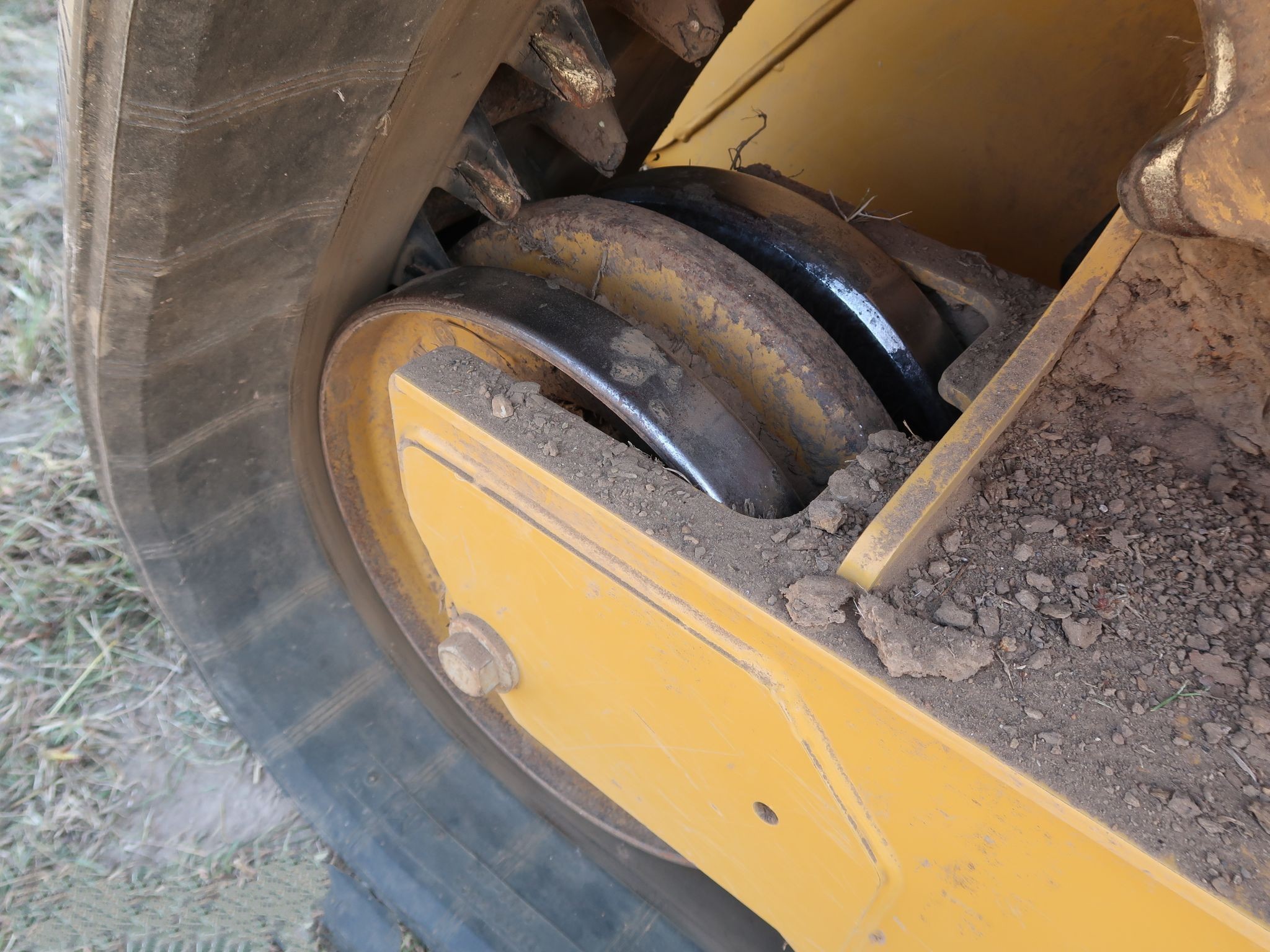 gallery 2017 Caterpillar 299D2 XHP skid steer loader