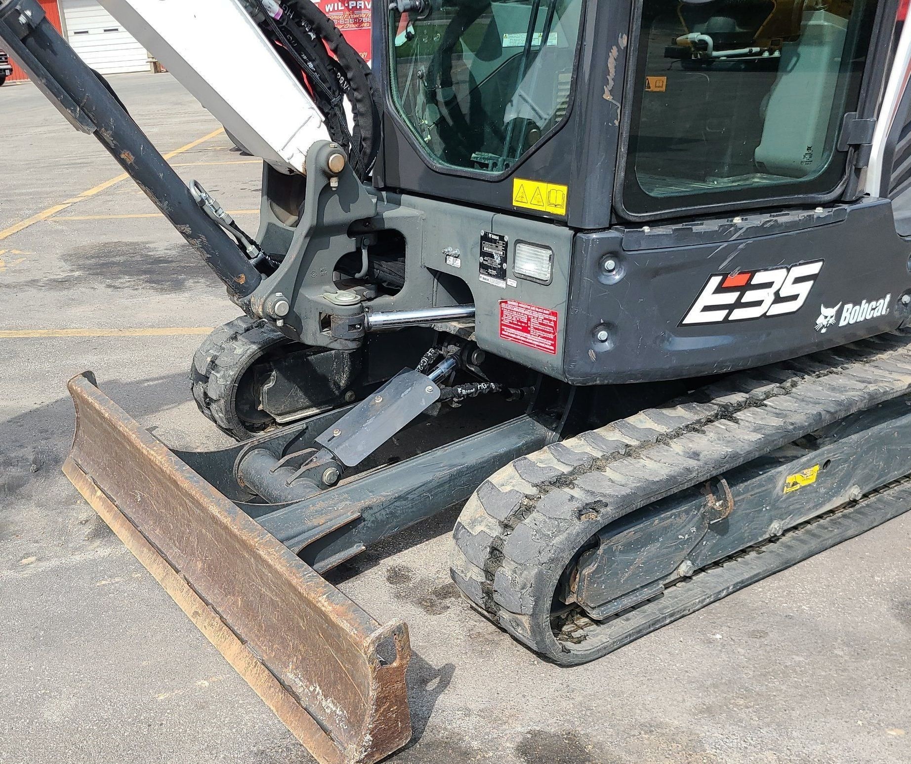 gallery 2020 Bobcat E35i mini excavator