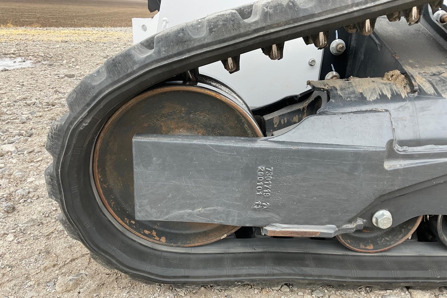 gallery 2021 Bobcat T76 R-Series Compact Track Loader