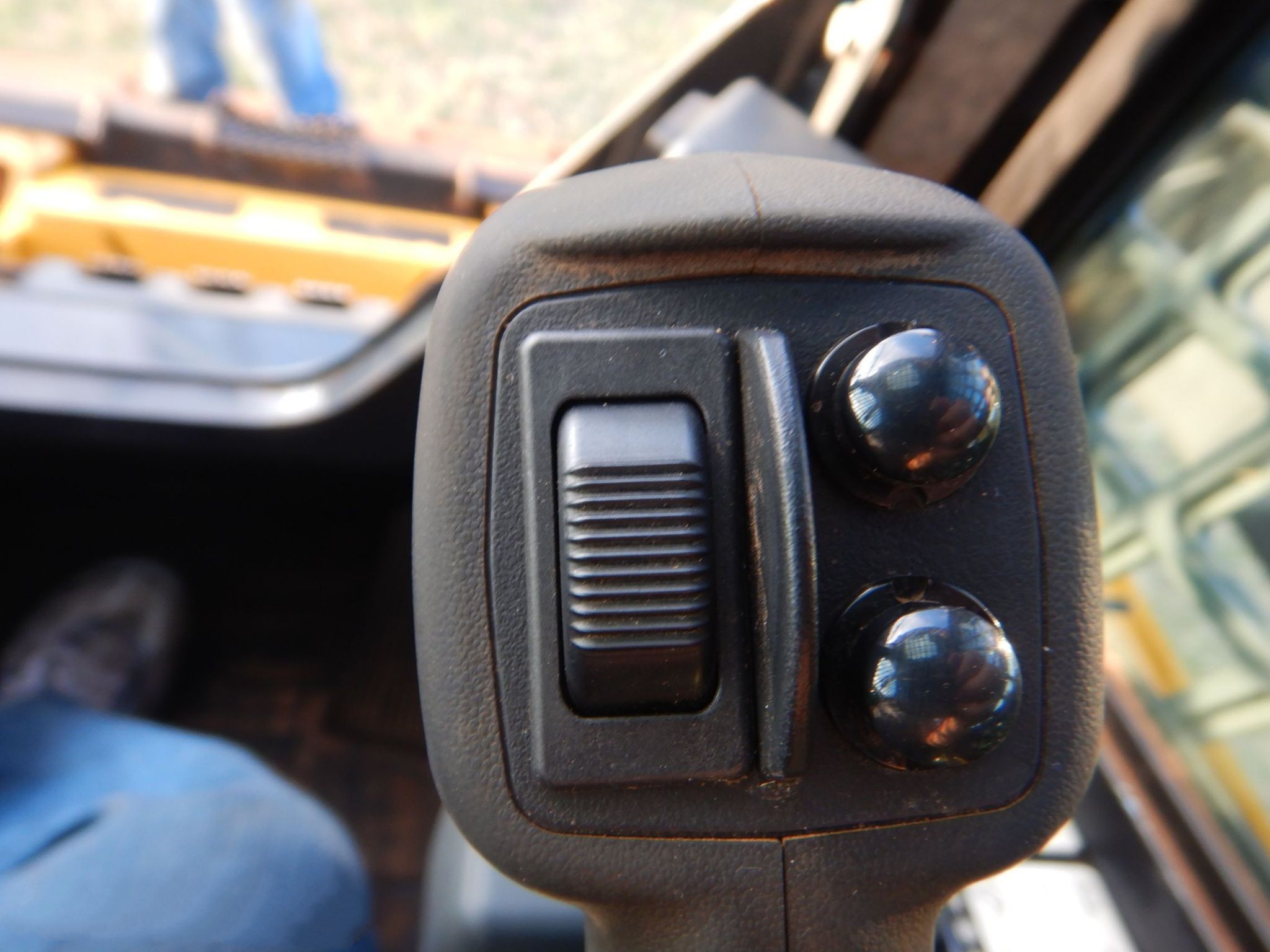 gallery 2018 John Deere 333G tracked skid steer loader
