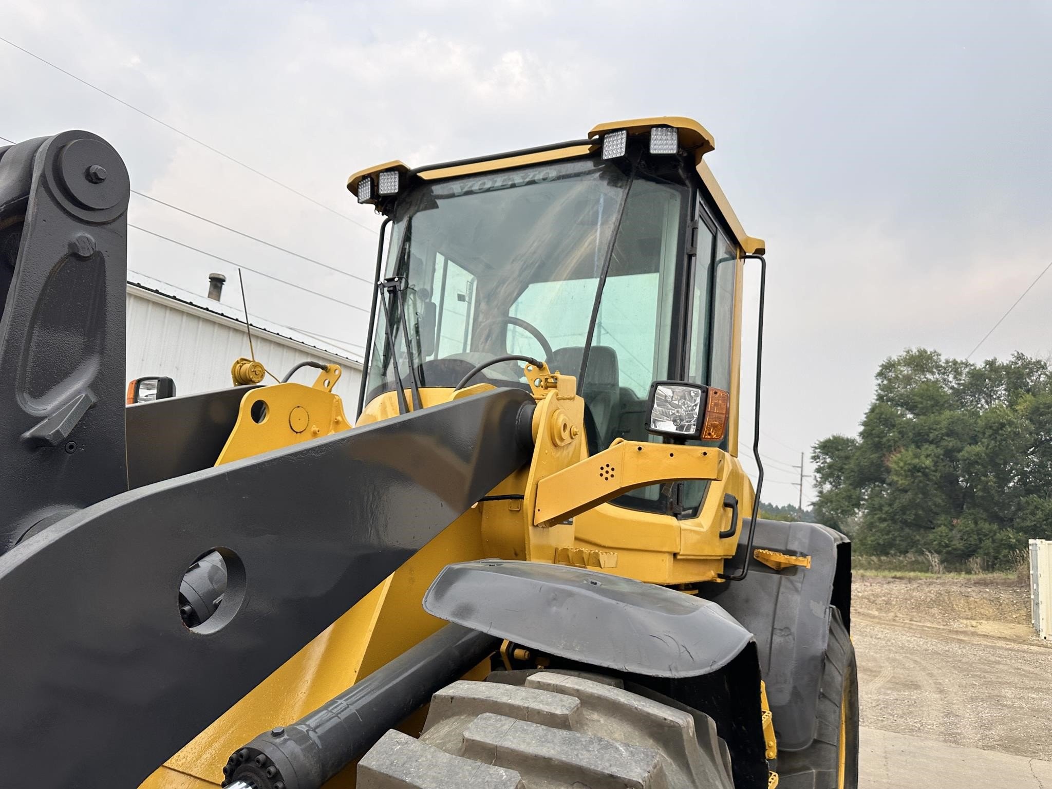 gallery 2017 VOLVO L70H Wheel Loader
