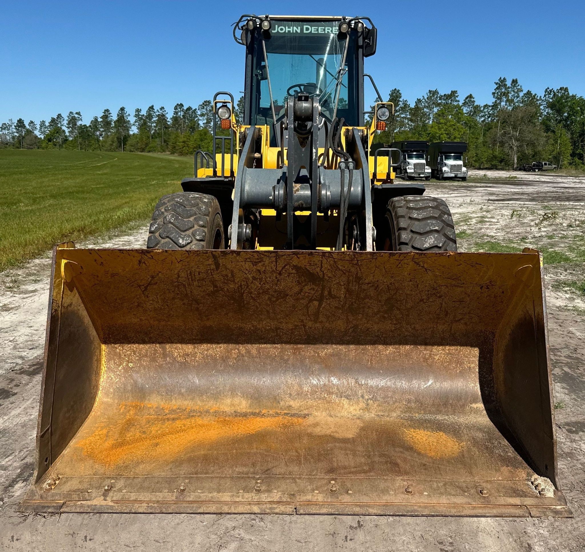 gallery 2014 John Deere 624K wheel loader