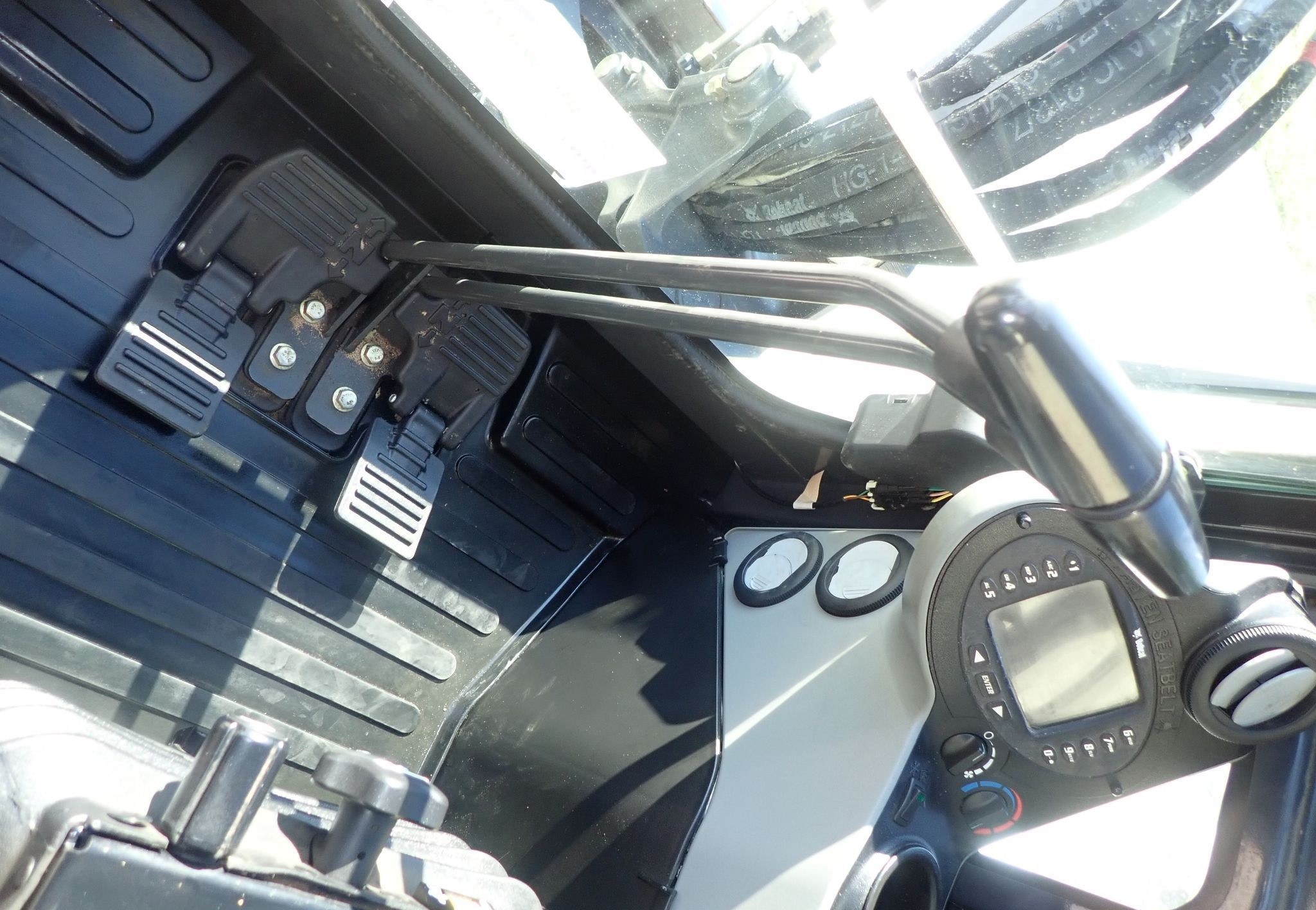 gallery 2015 Bobcat E35  mini excavator