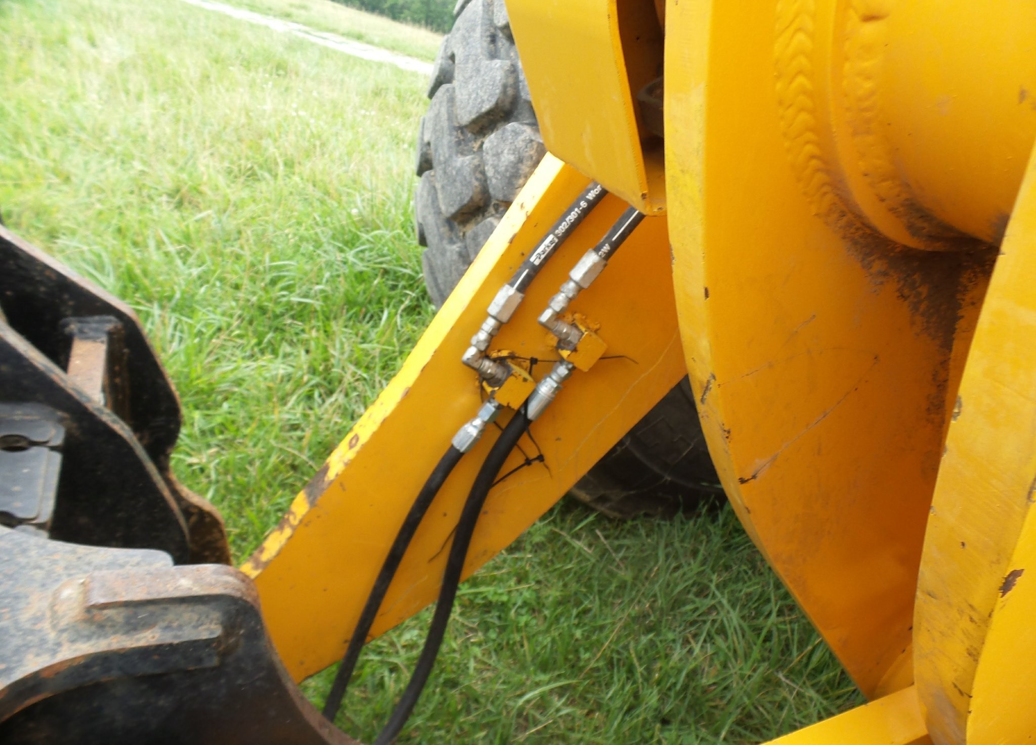 gallery 2013 Hyundai HL740-9 wheel loader