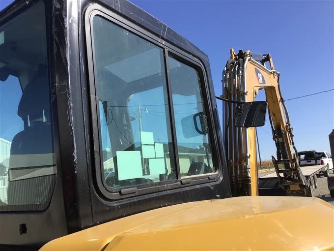 gallery 2015 Caterpillar 305E2CR Mini Excavator