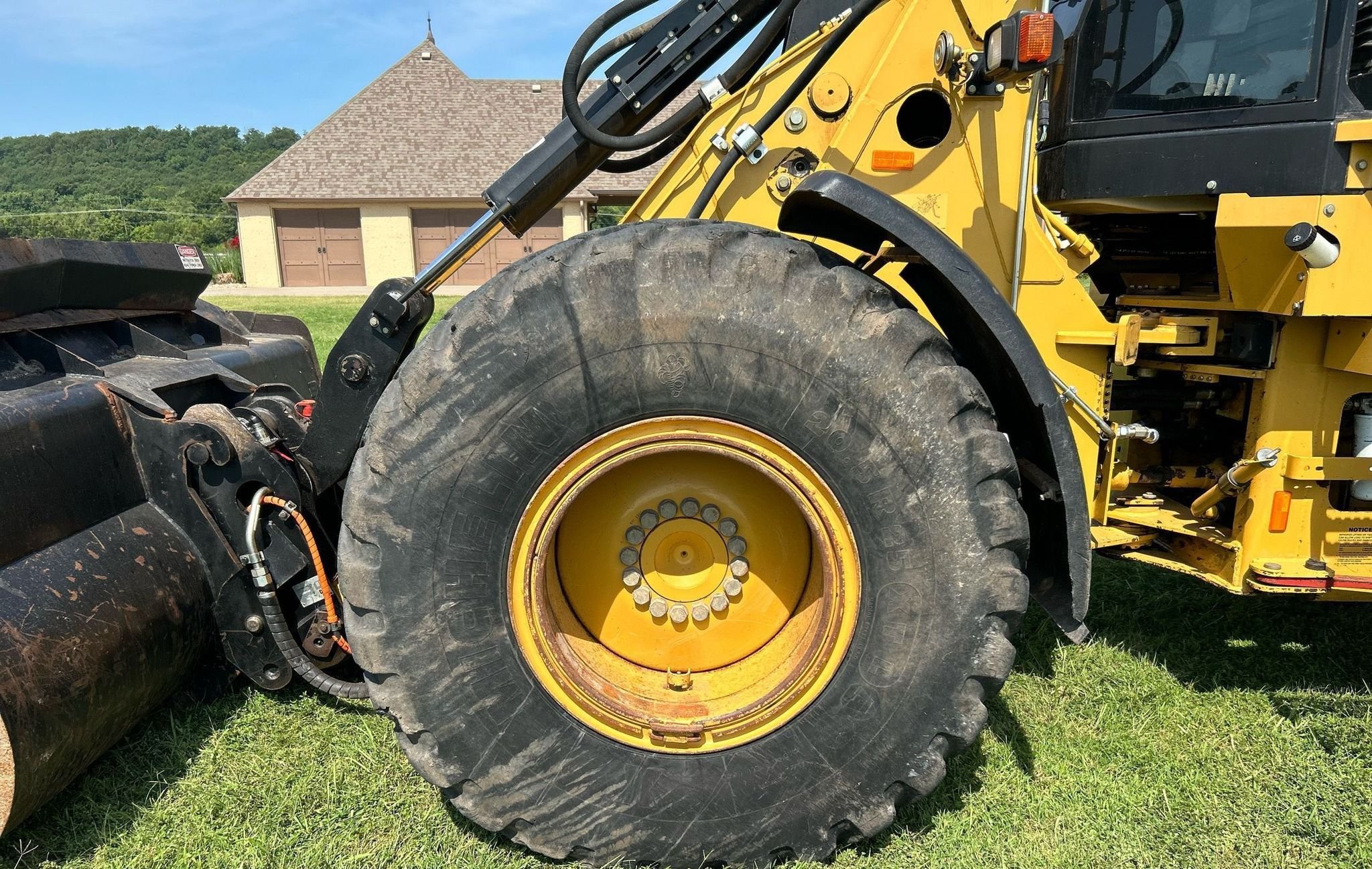 gallery 2001 Caterpillar 924G wheel loader