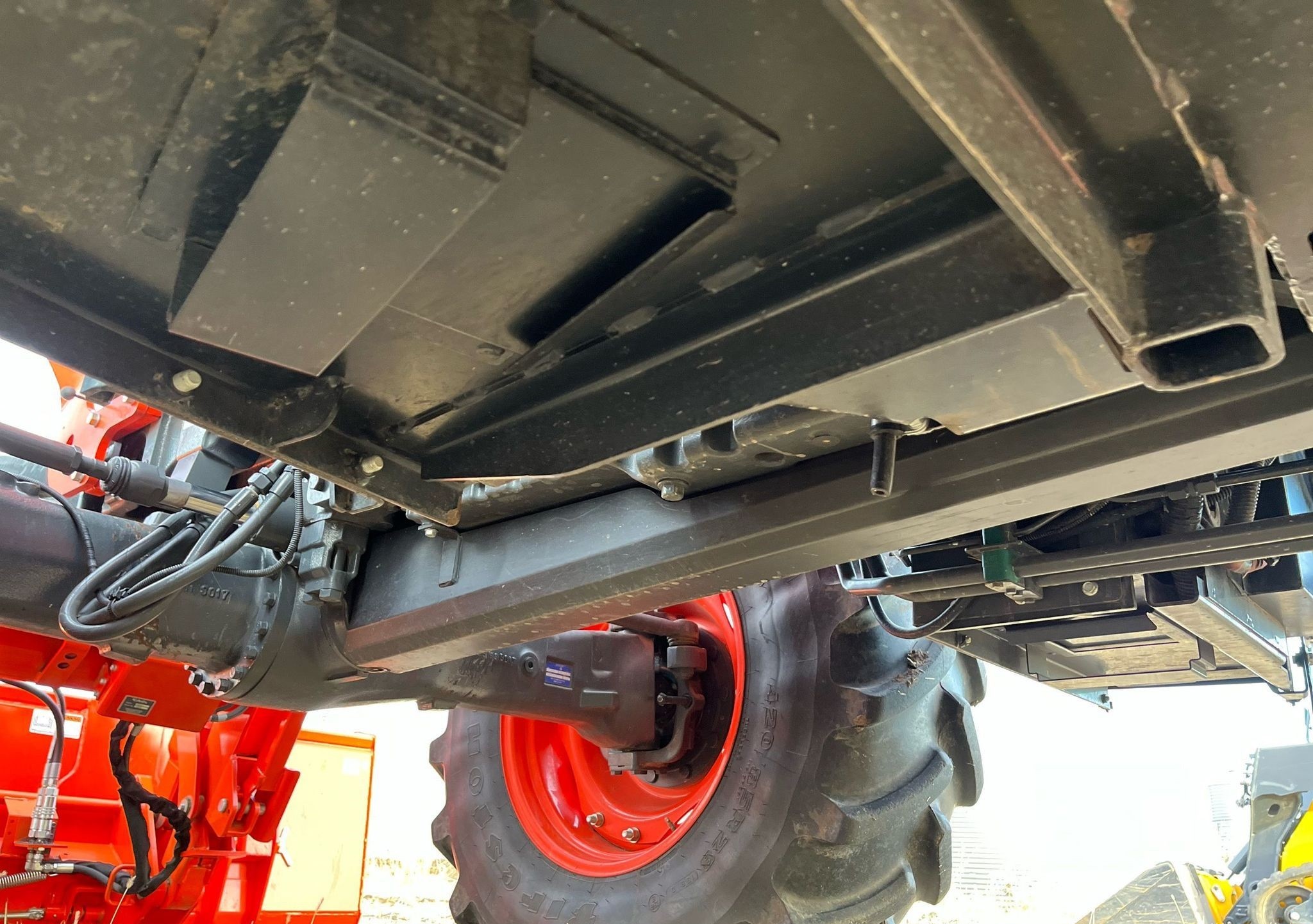 gallery 2018 Kubota M7-171 MFWD tractor